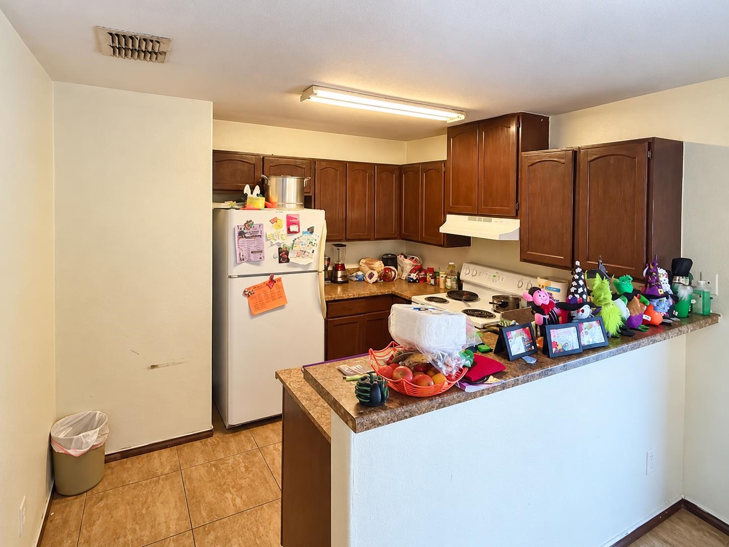 1617 Monterrey Ave Property Photo 5