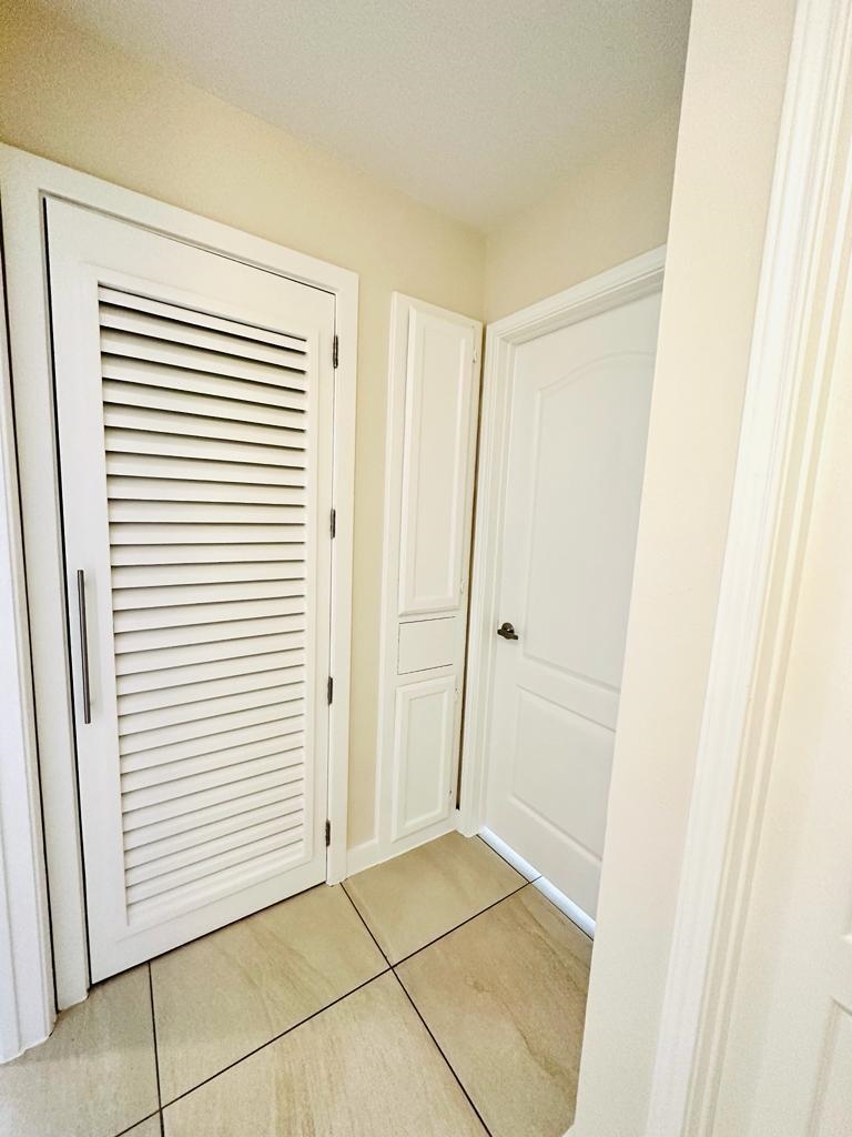 9816 Center Rd Property Photo 15