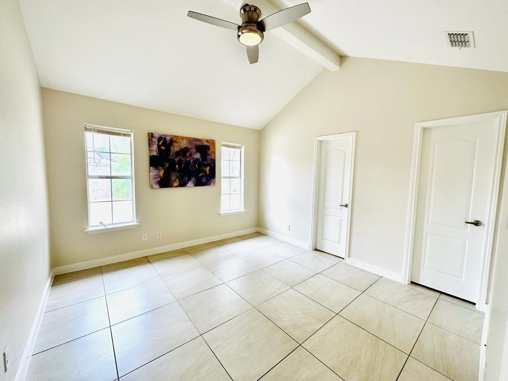 9816 Center Rd Property Photo 21