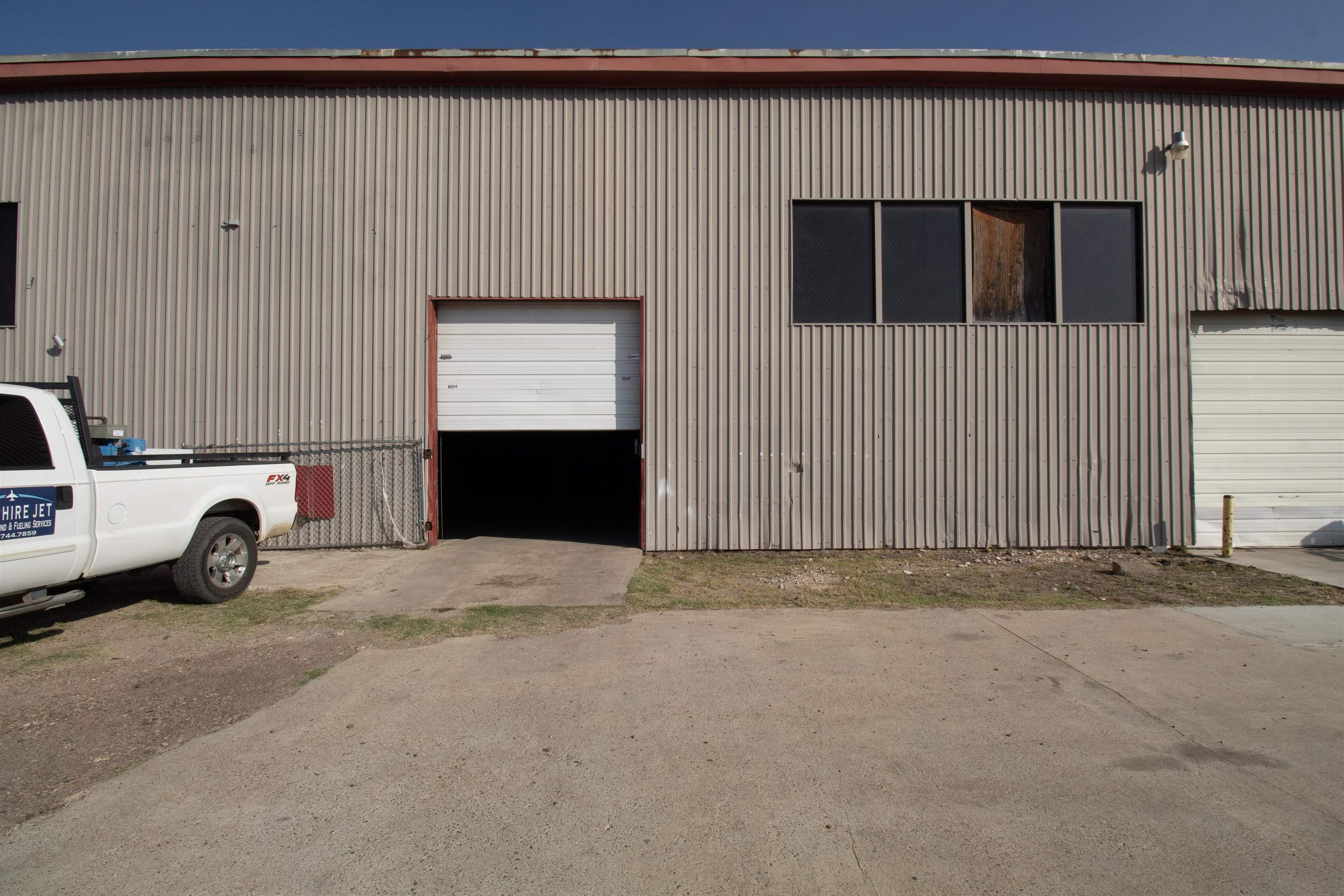 2015 Pappas St Property Photo 8