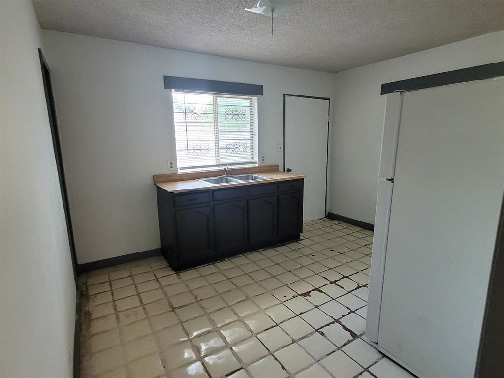 1518 Scott St 1 Property Photo 10