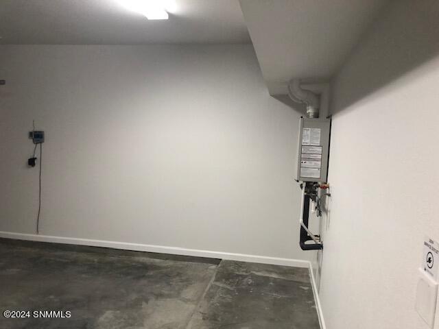 2865 East Springs Road Property Photo 18