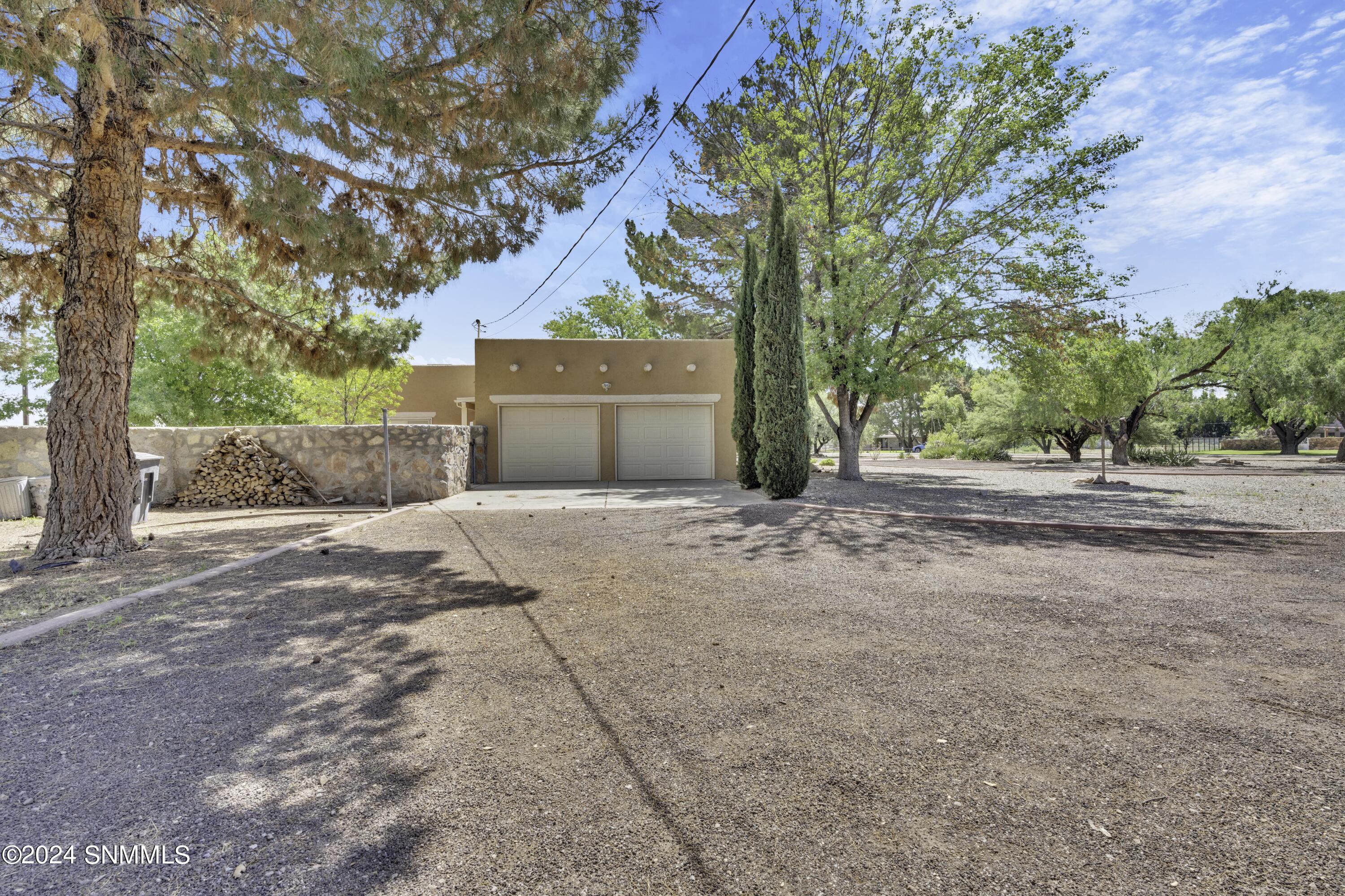 4208 Escondido Lane Property Photo 4