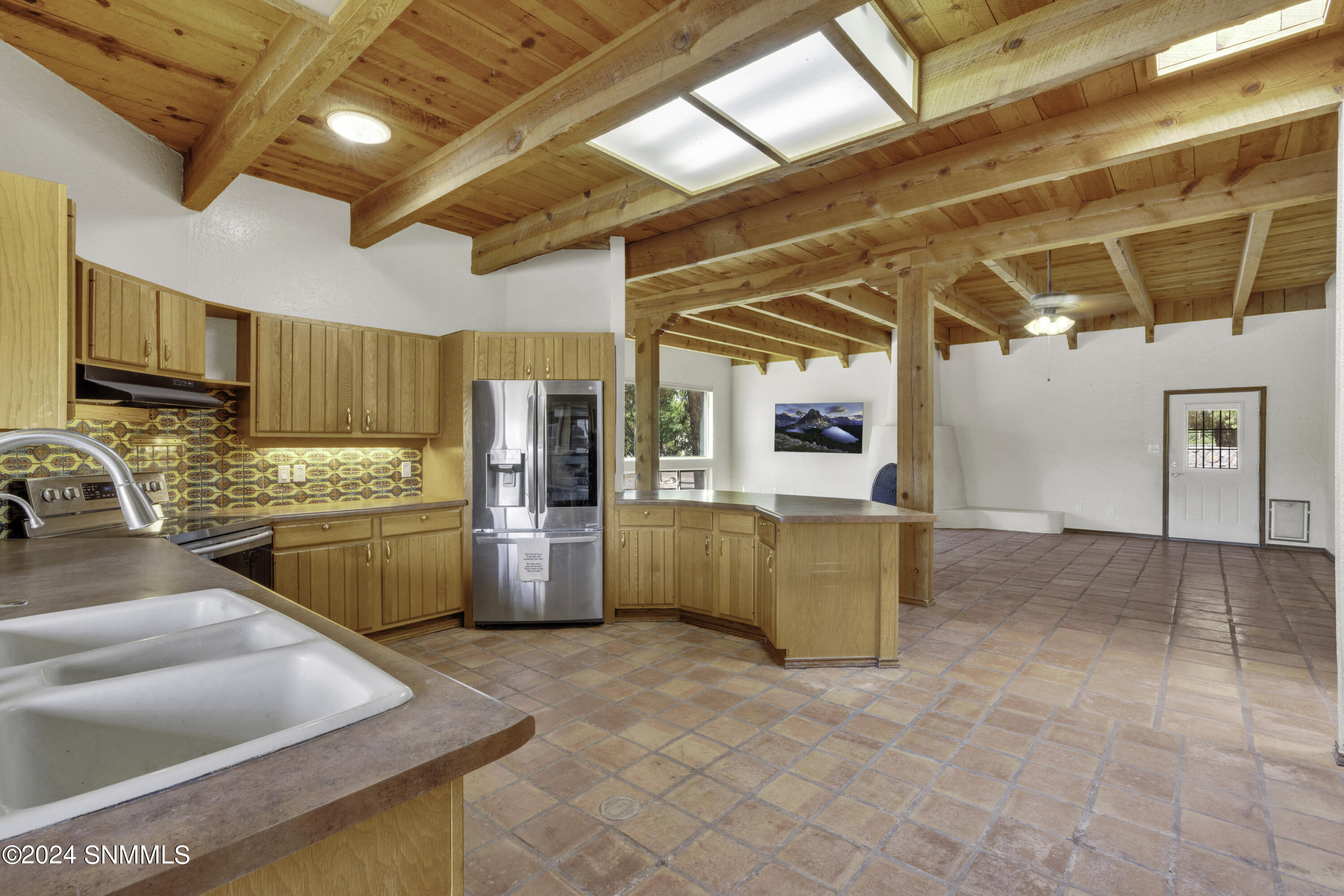 4208 Escondido Lane Property Photo 8