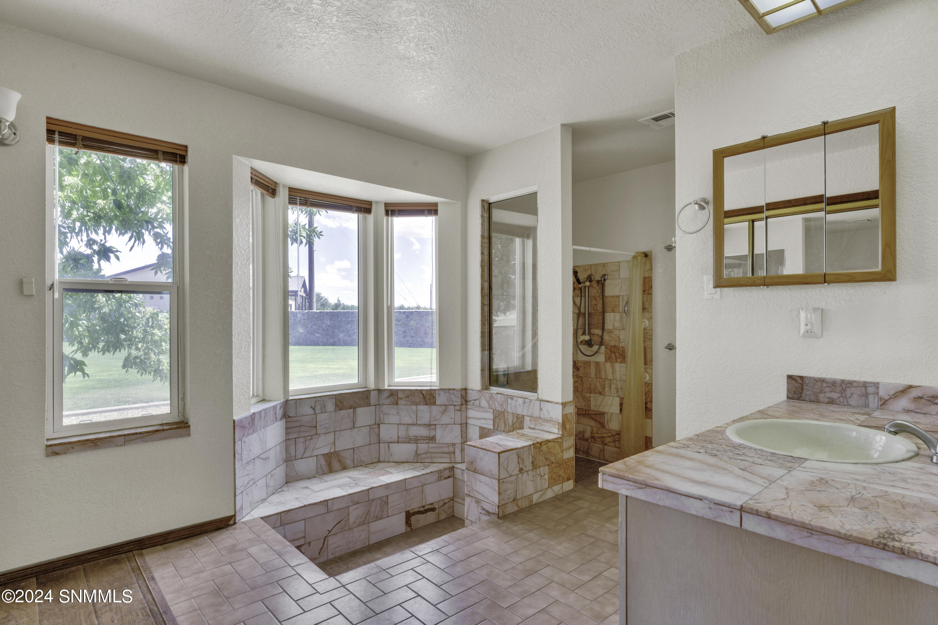 4208 Escondido Lane Property Photo 23