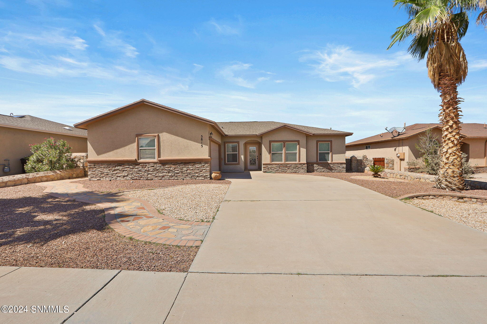 5815 Manchester Drive Property Photo