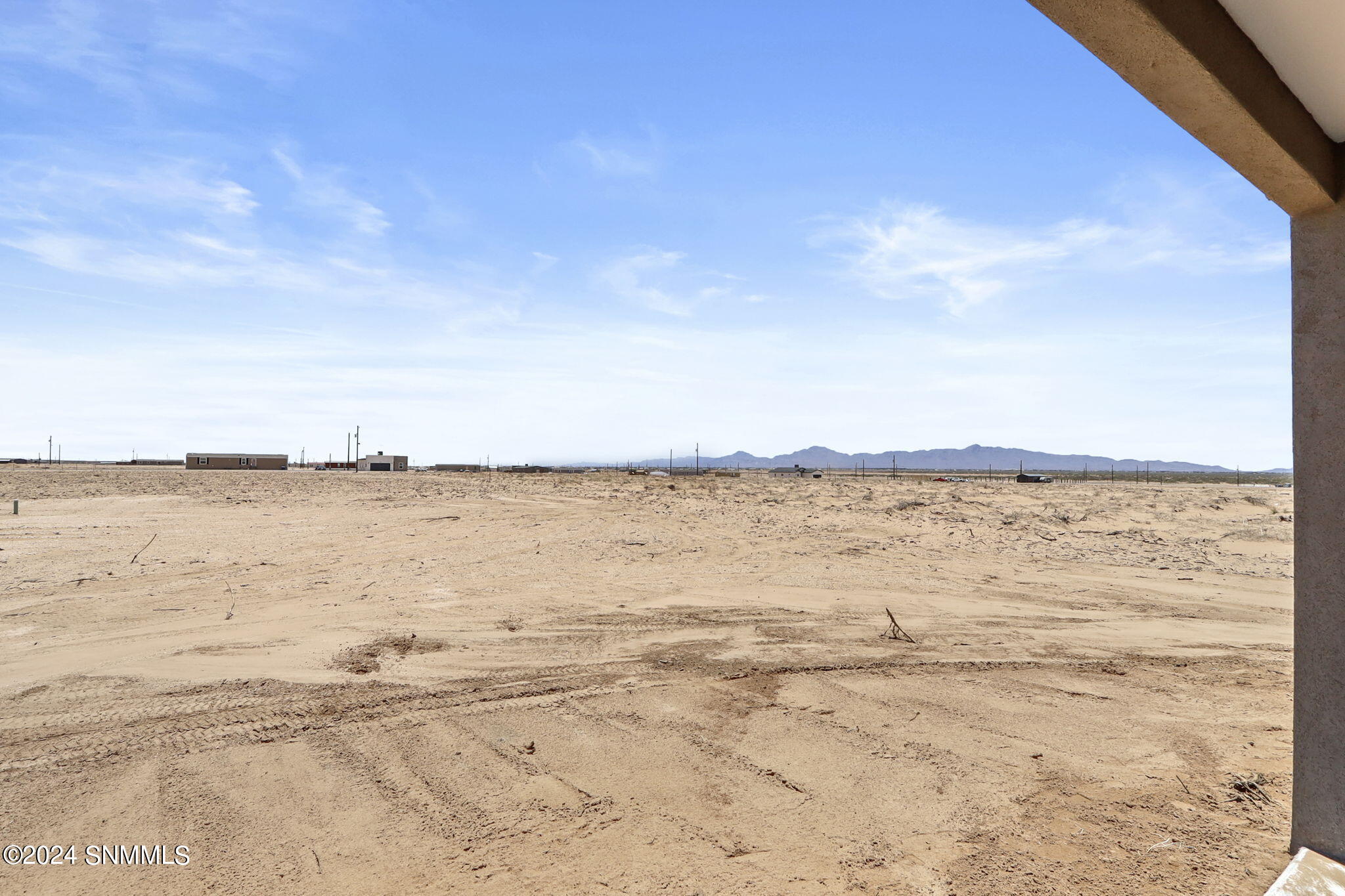 1345 Syrian Desert Drive Property Photo 9