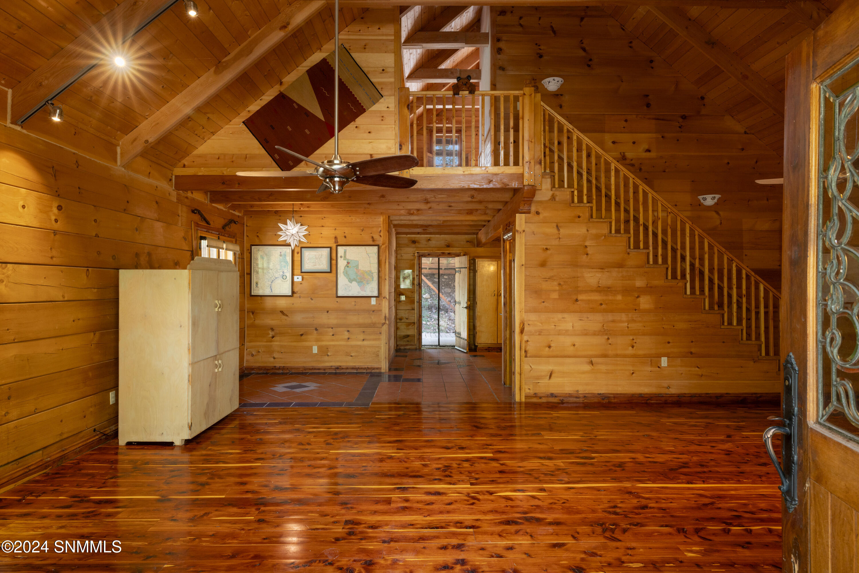 6 Kingston North Street Property Photo 24