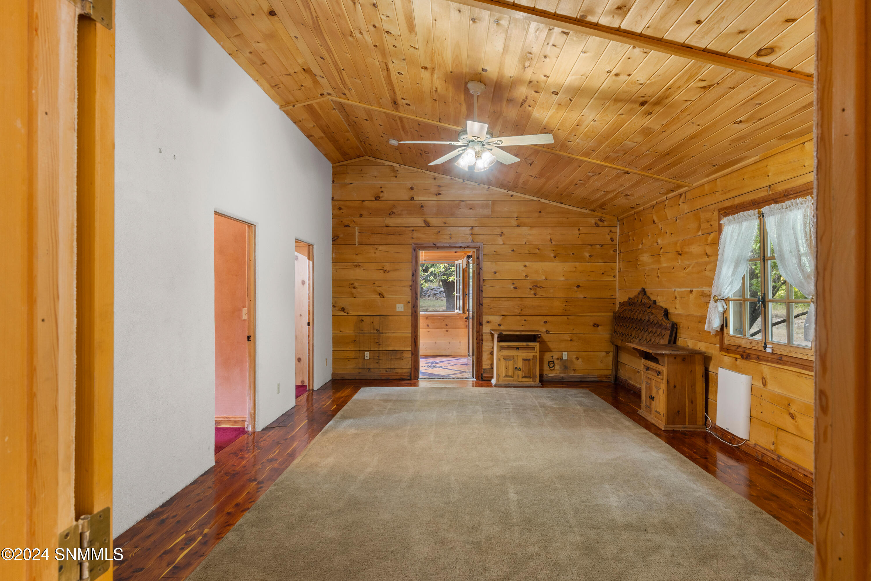 6 Kingston North Street Property Photo 34