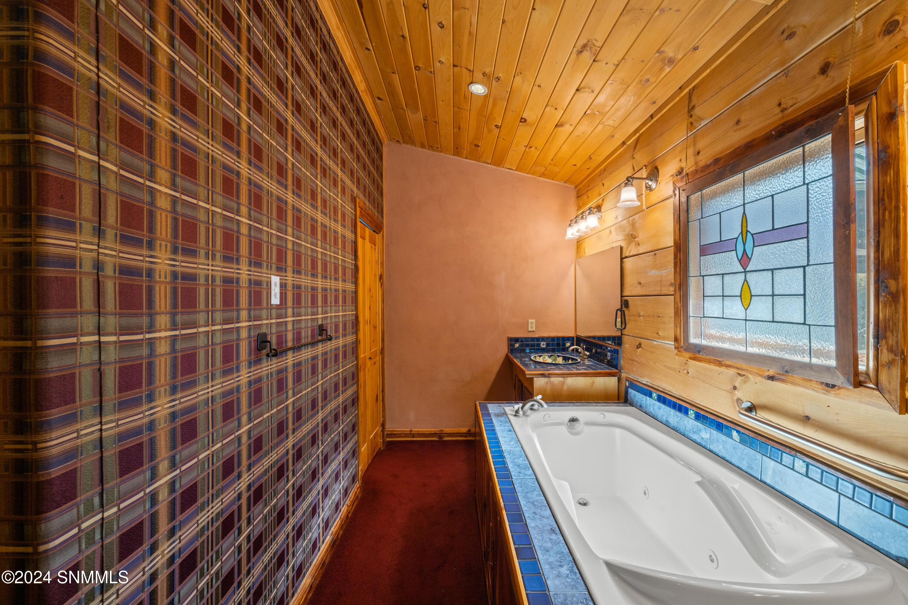 6 Kingston North Street Property Photo 40