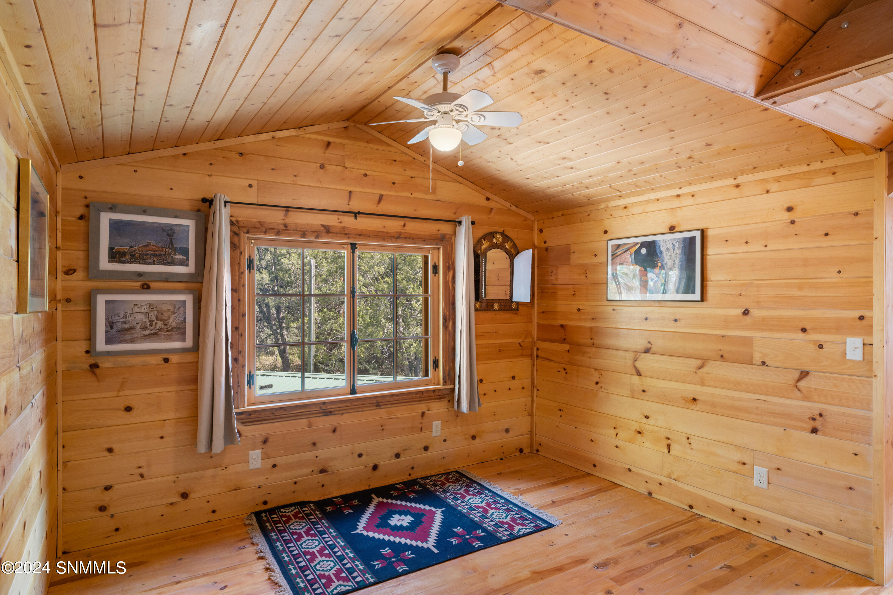 6 Kingston North Street Property Photo 60