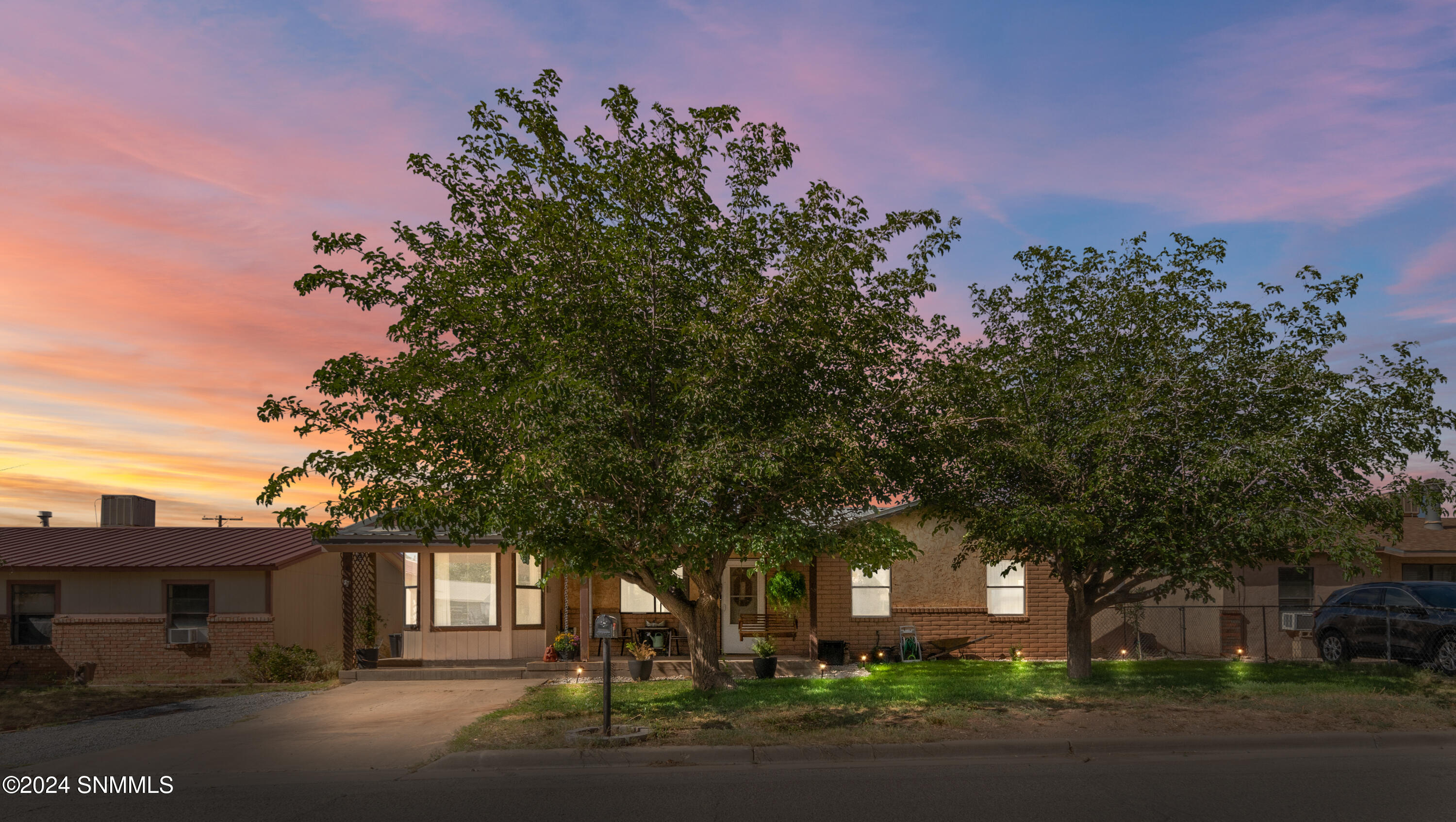 6 White Sands Avenue Property Photo