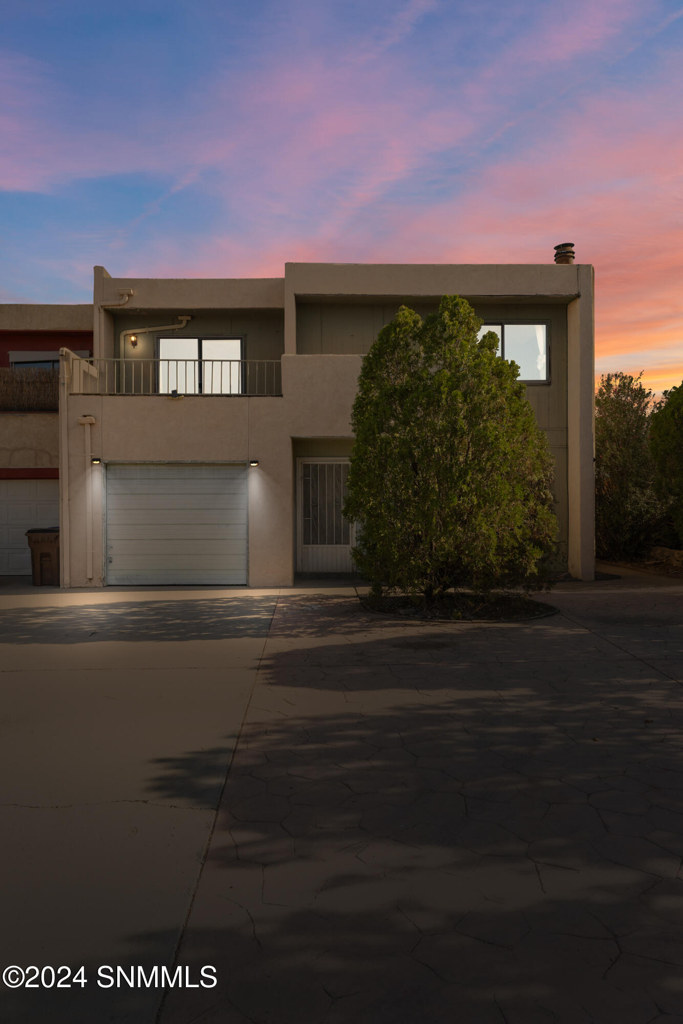 1646 Mountain View Avenue Property Photo 2