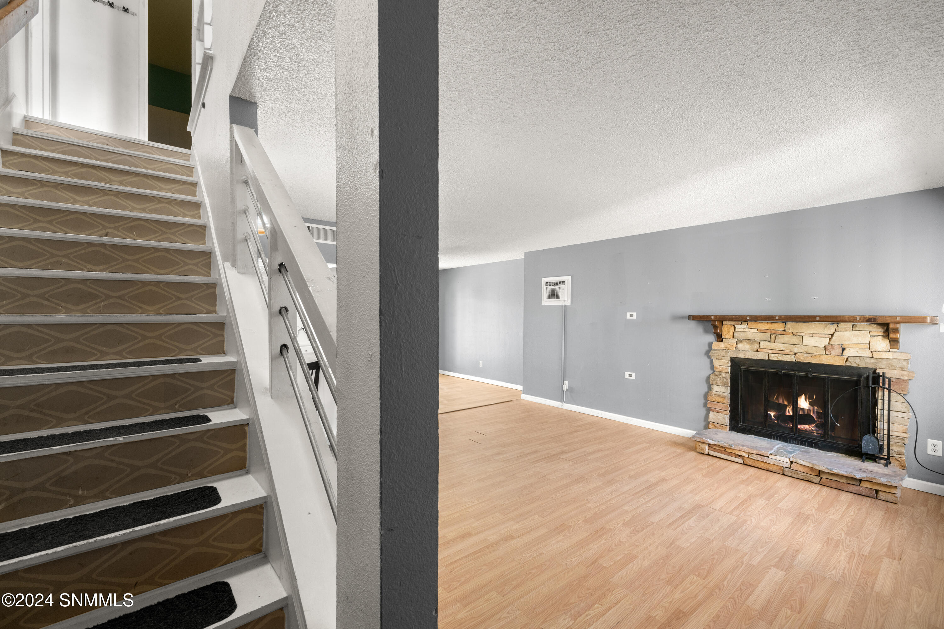 1646 Mountain View Avenue Property Photo 5