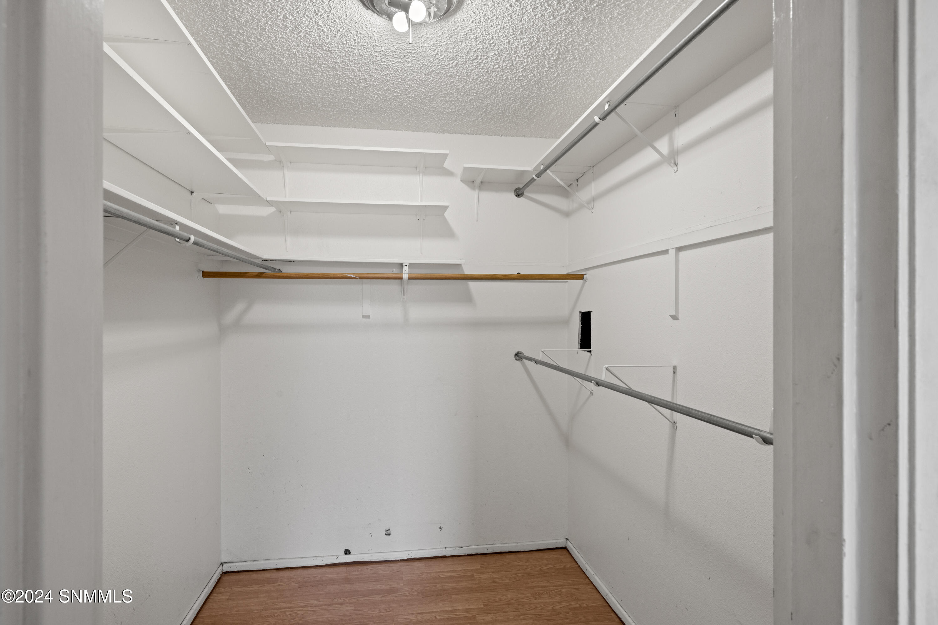 1646 Mountain View Avenue Property Photo 21