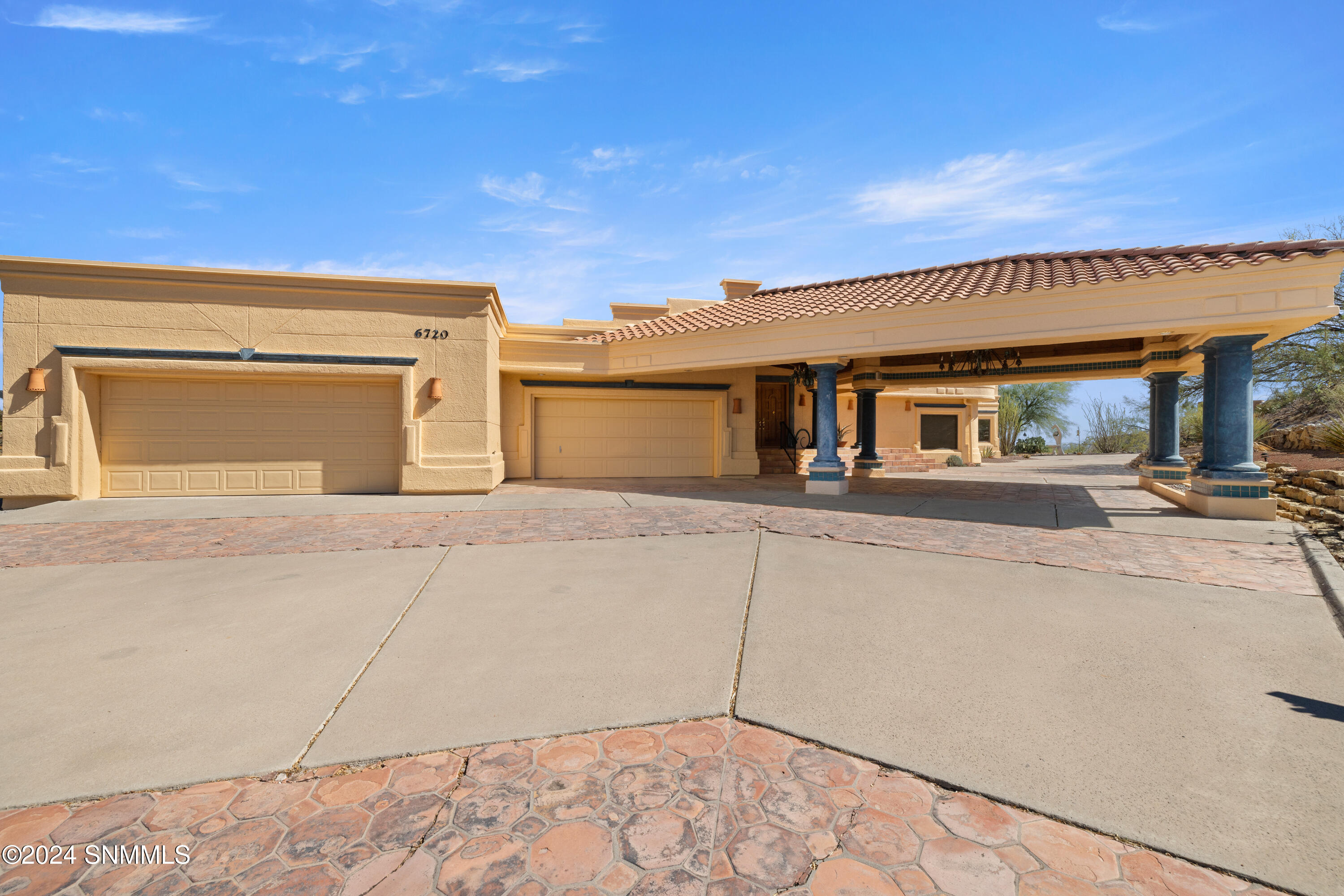 6720 Raasaf Circle Property Photo 3