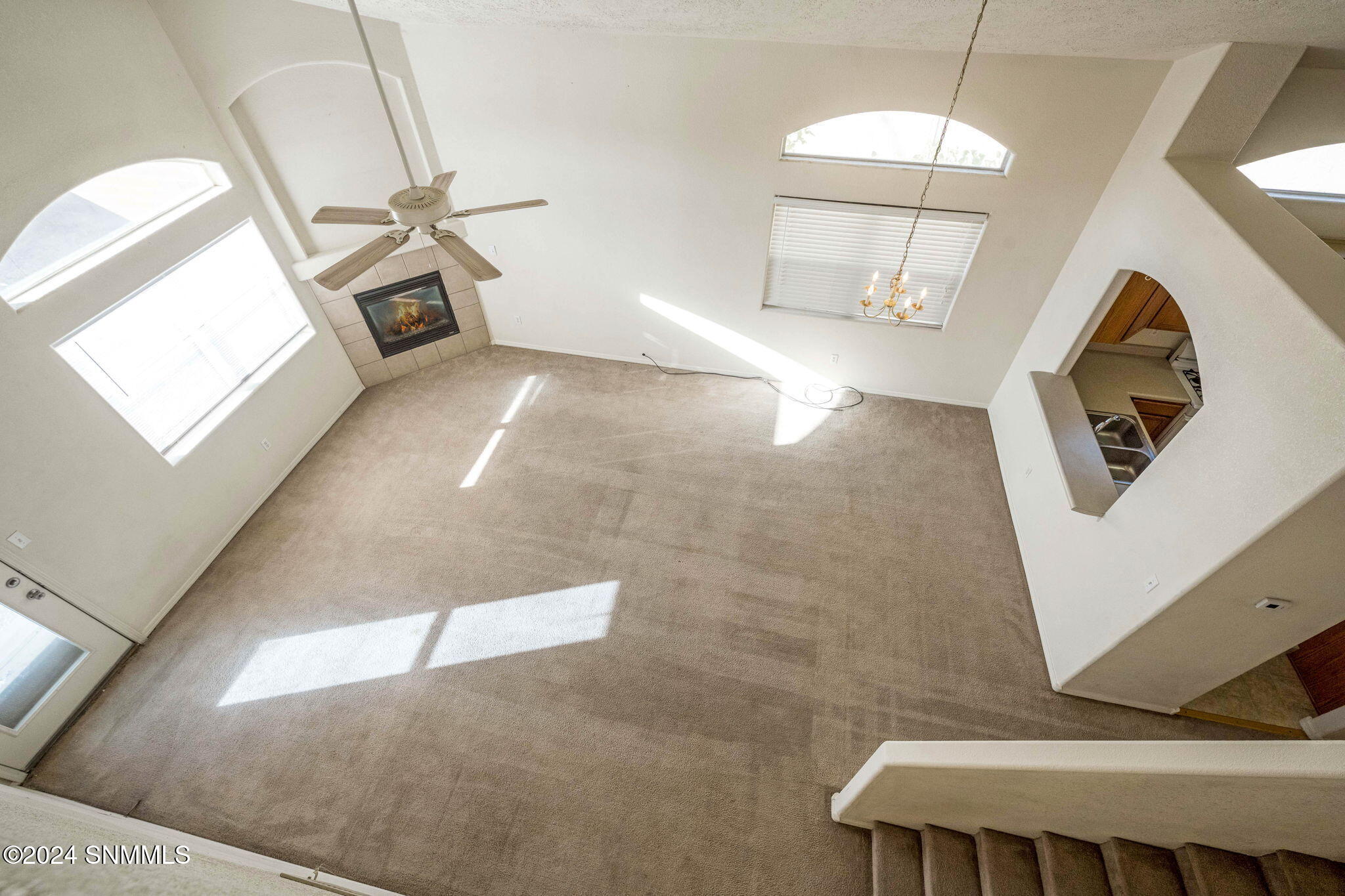 2113 Windsor Place Property Photo 25