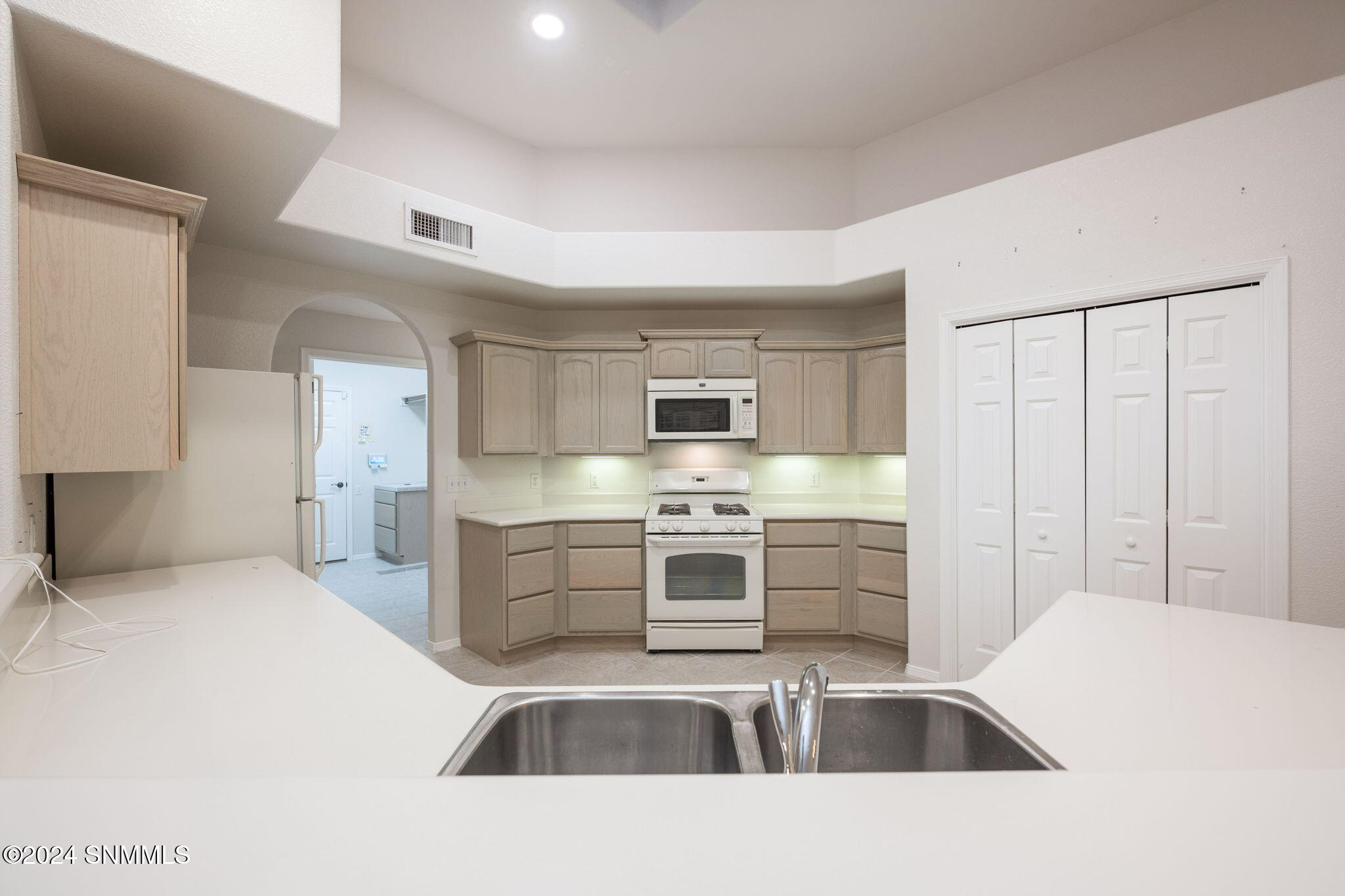 4277 Golden Sage Court Property Photo 12