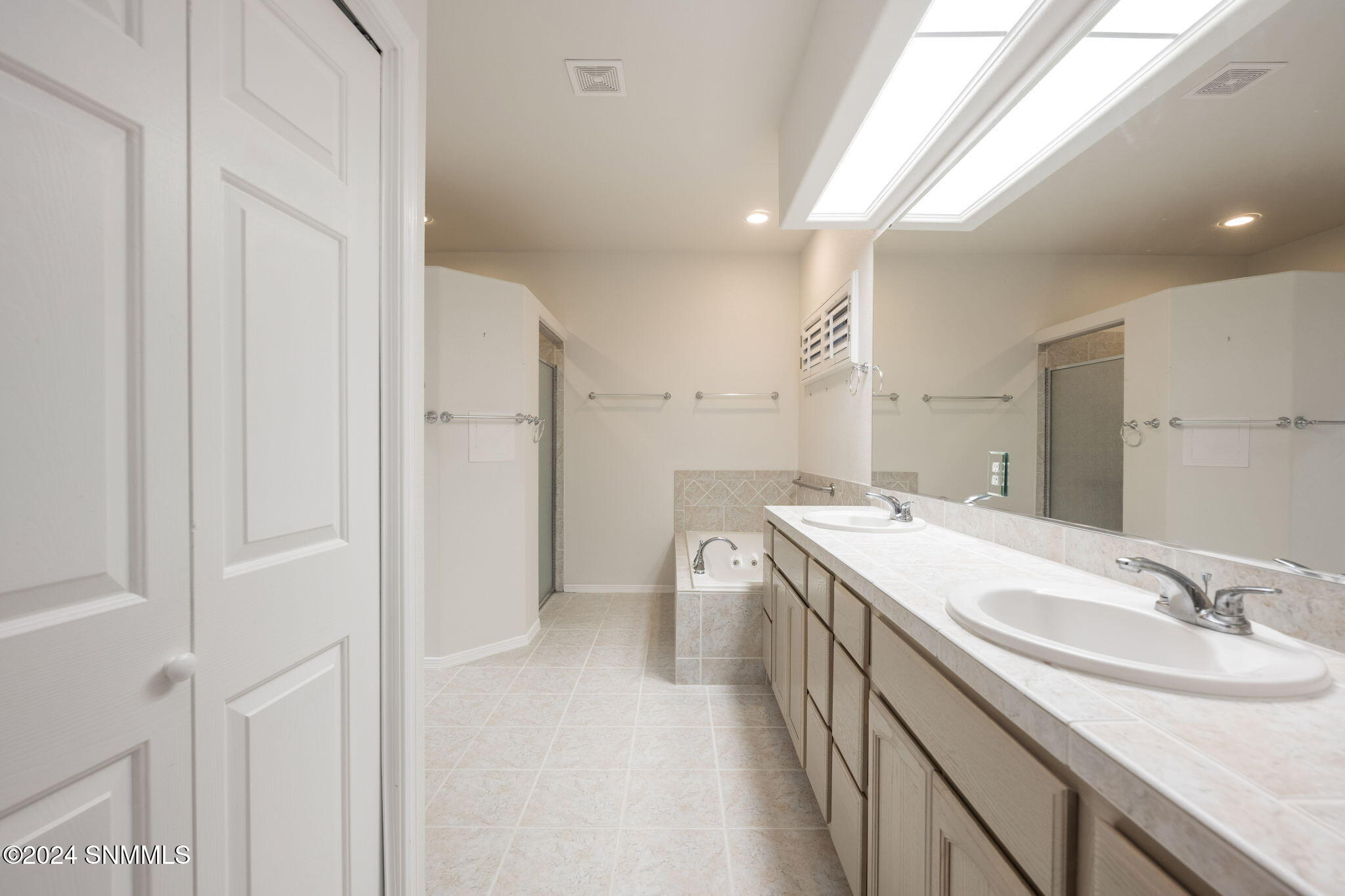 4277 Golden Sage Court Property Photo 24