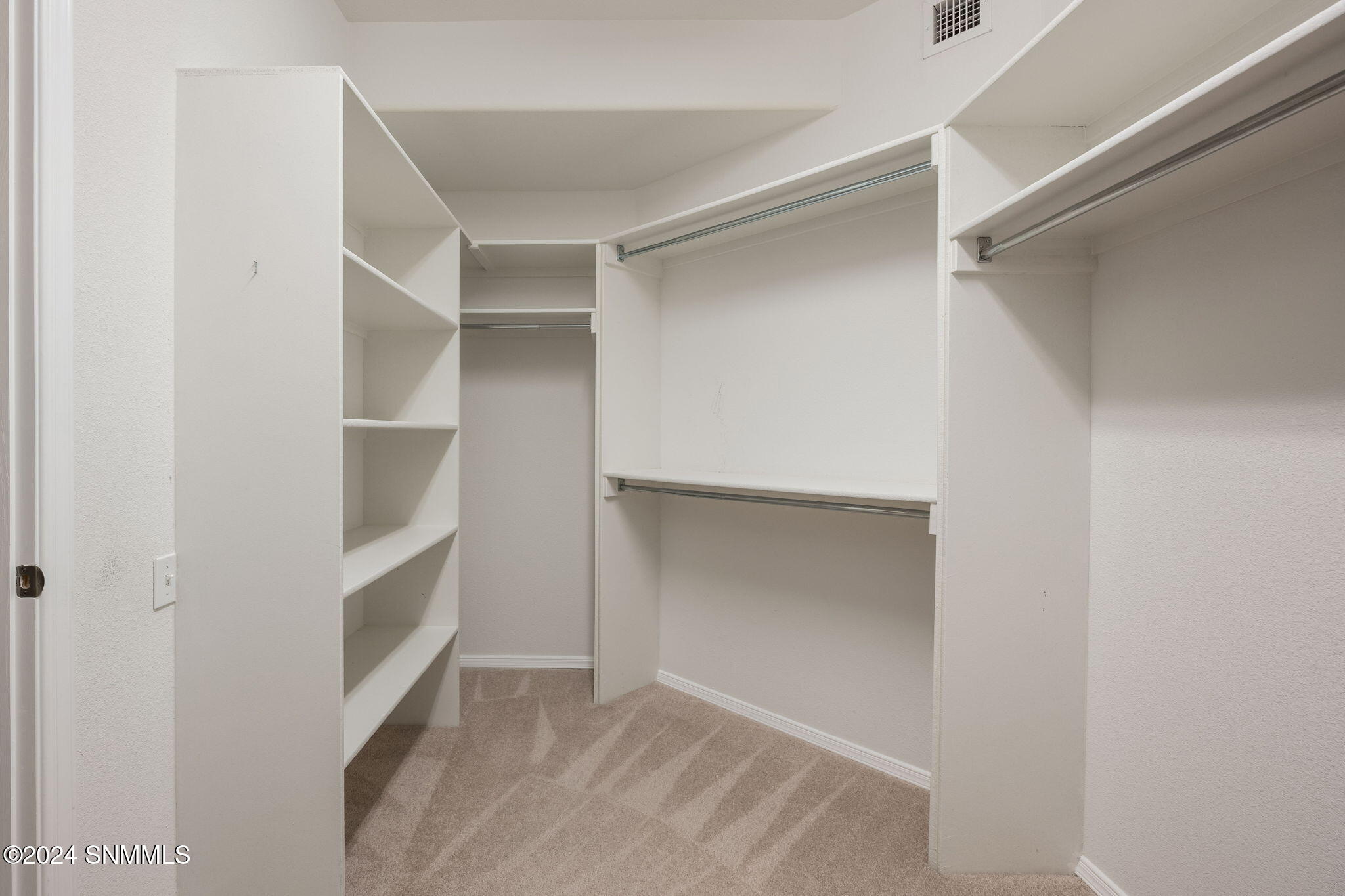 4277 Golden Sage Court Property Photo 30