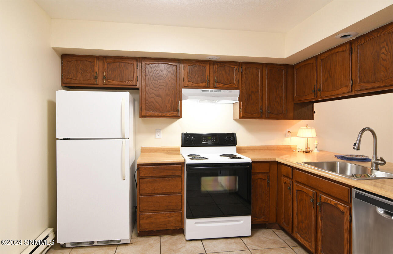1345 E Branson Avenue 4b Property Photo 10