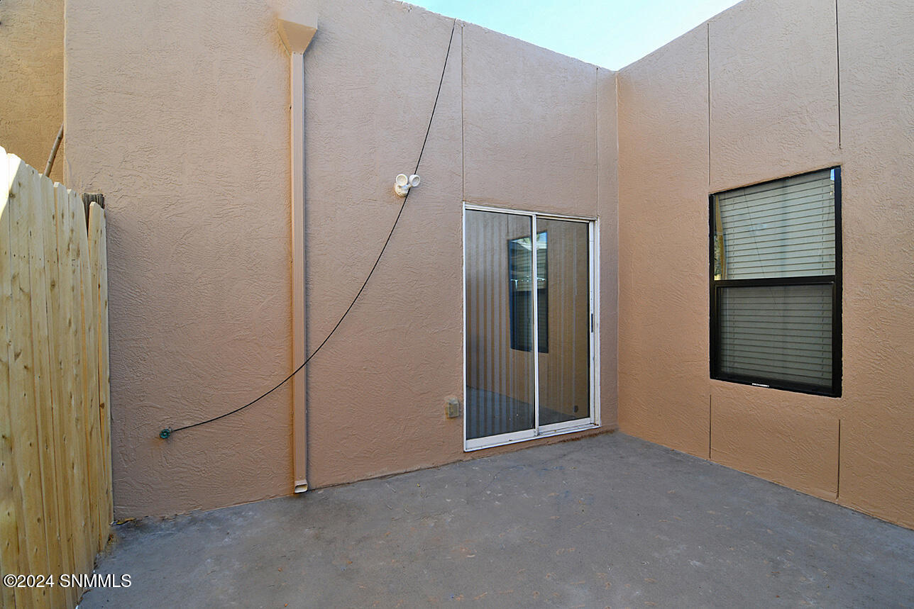 1345 E Branson Avenue 4b Property Photo 23