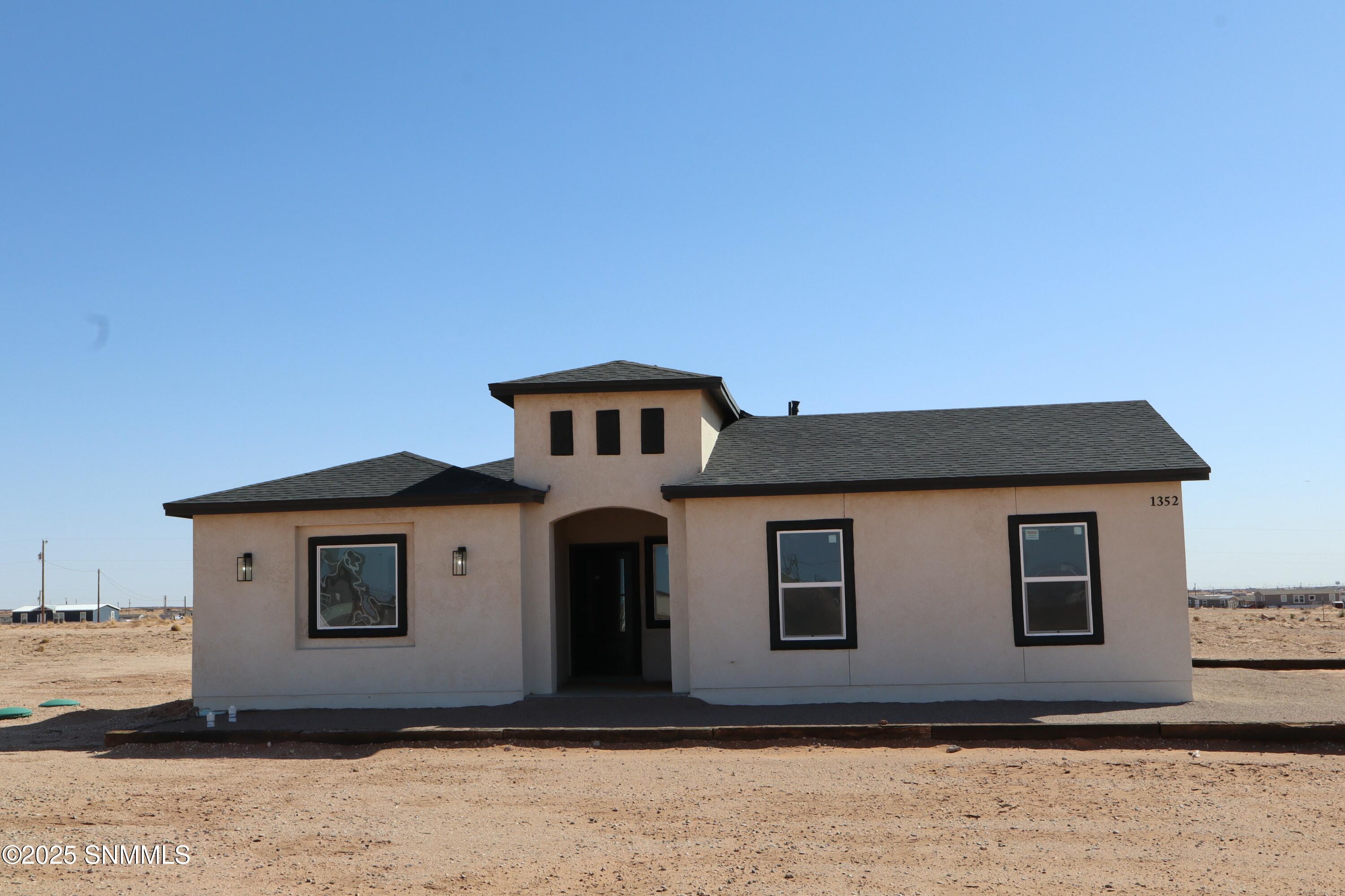 1352 Gobi Desert Drive Property Photo