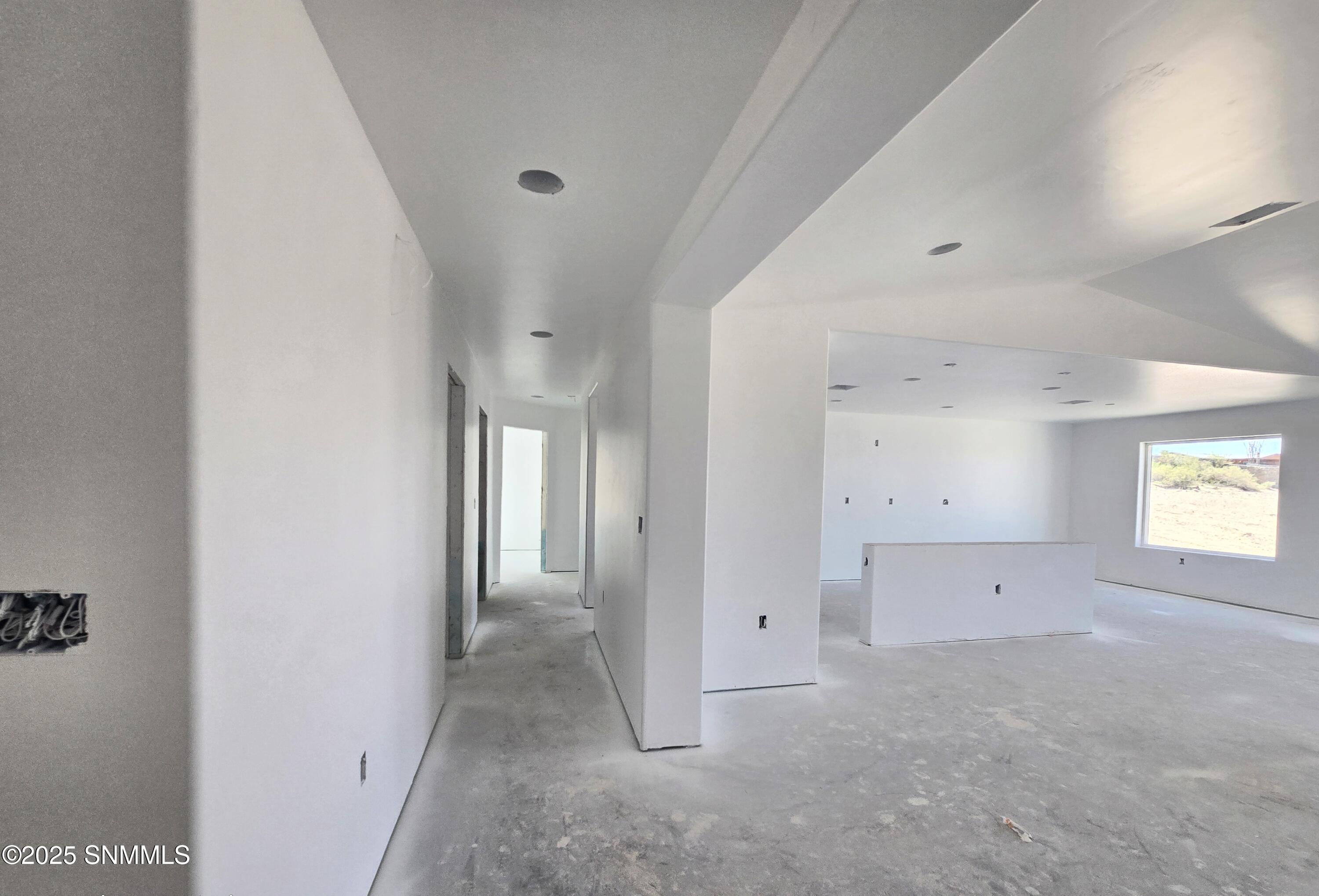 5305 Pistolero Place Property Photo 4