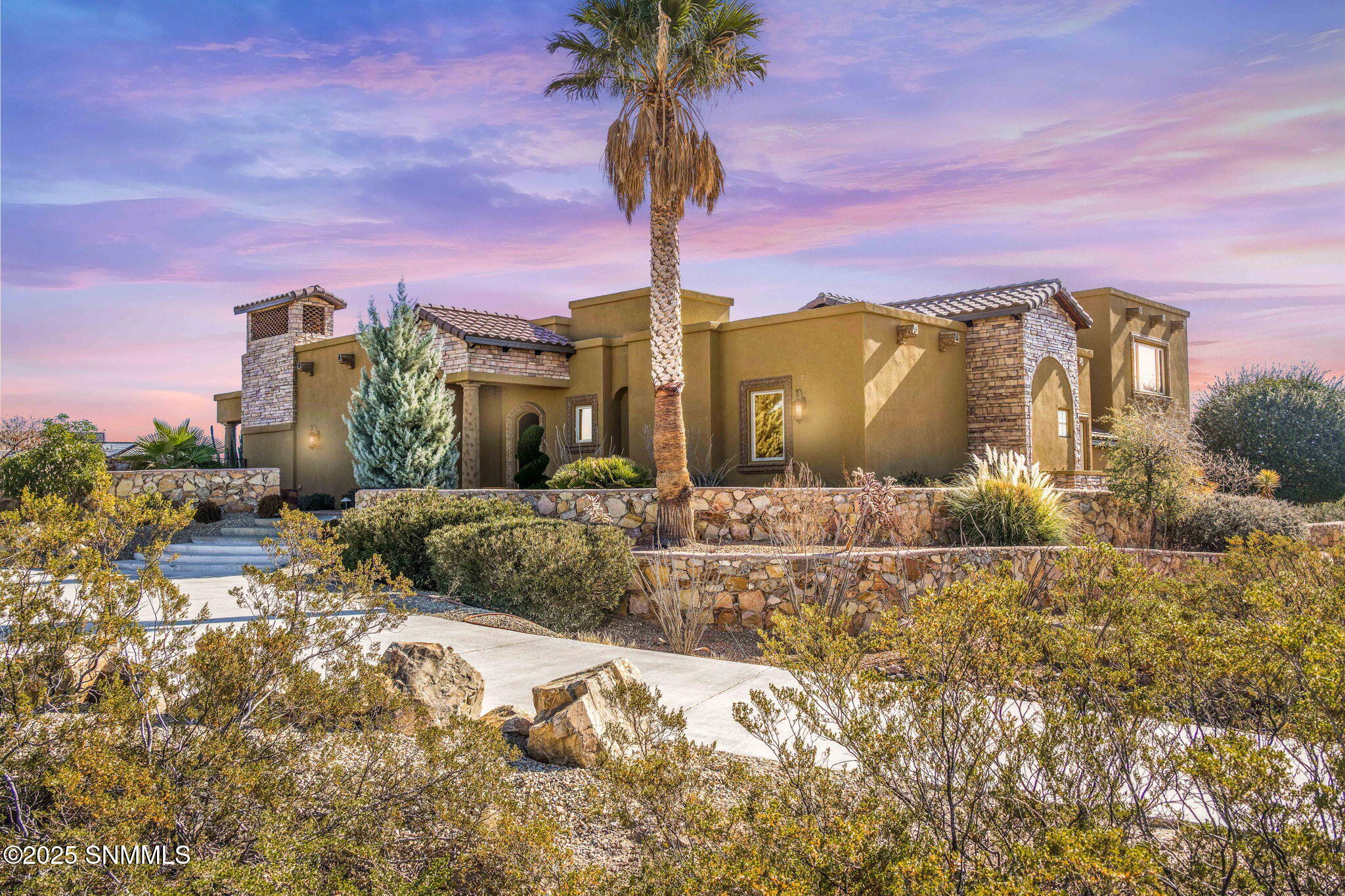6816 Lazo Del Norte Property Photo 1