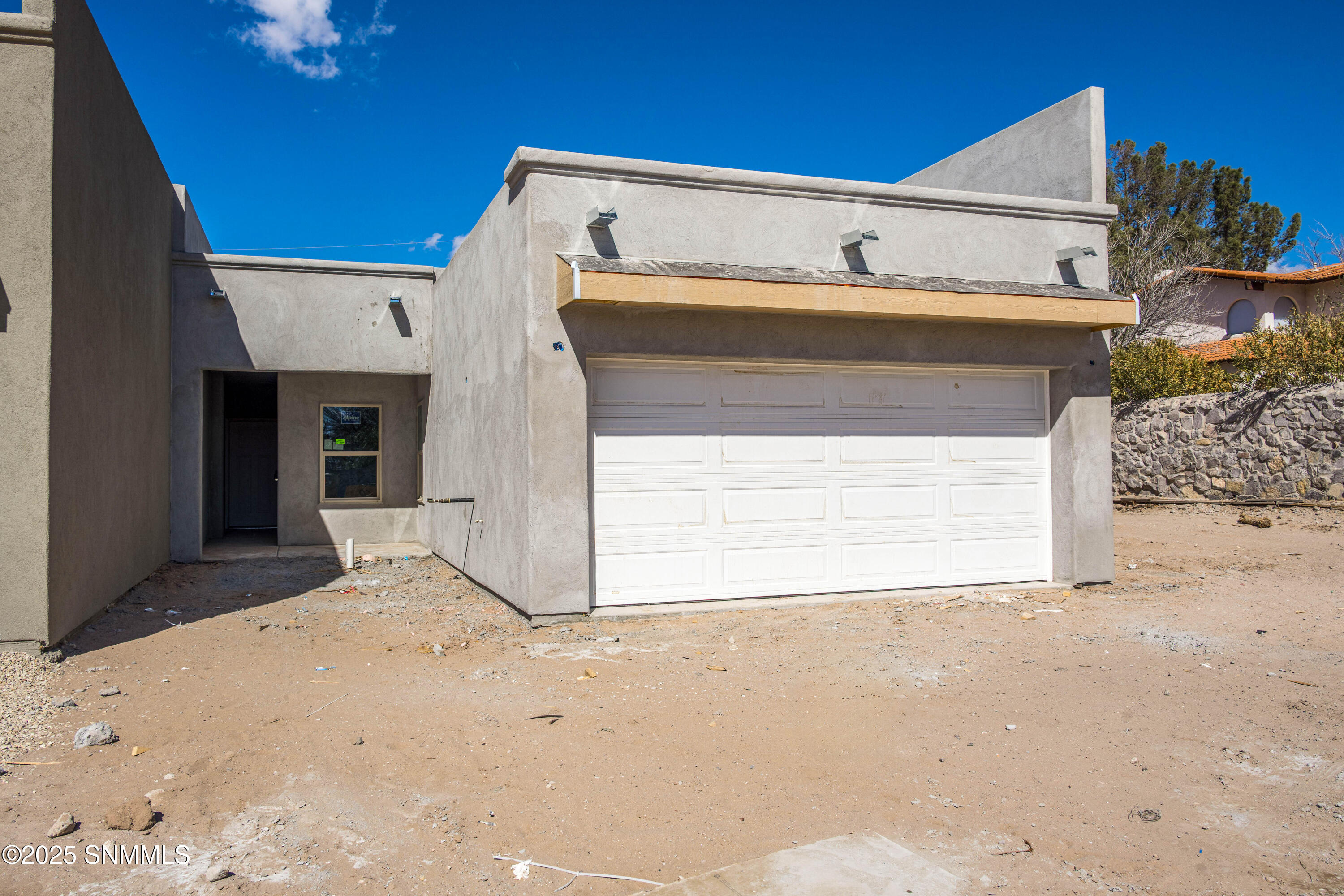 2924 Fairway Drive Property Photo