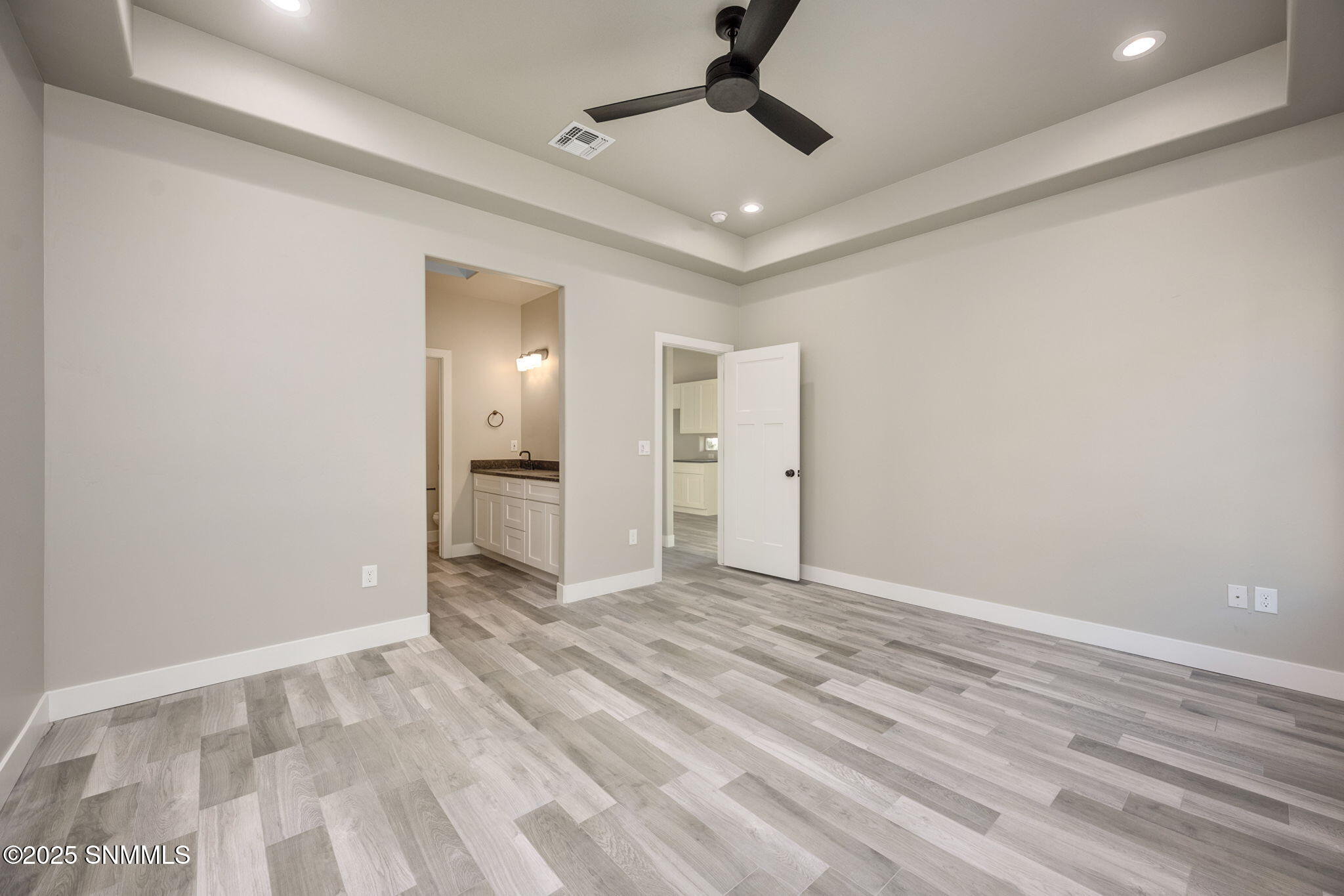 2924 Fairway Drive Property Photo 11
