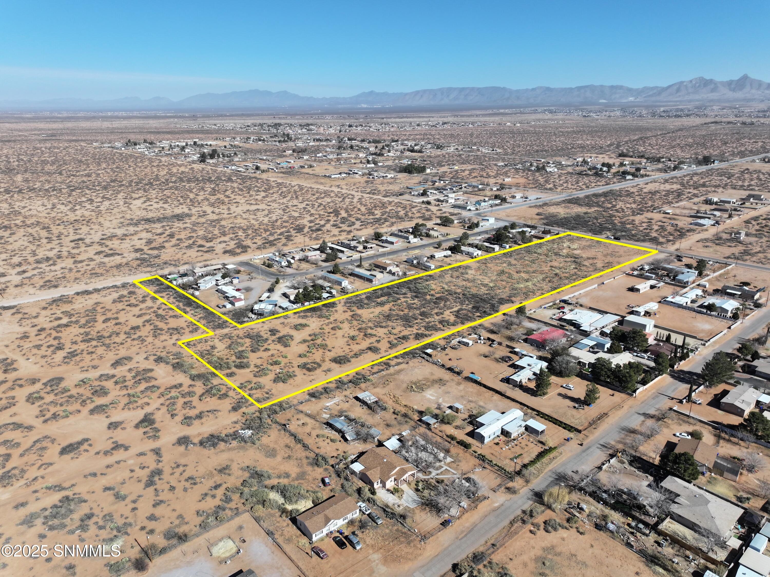 5811 Mesa Drive Property Photo 4