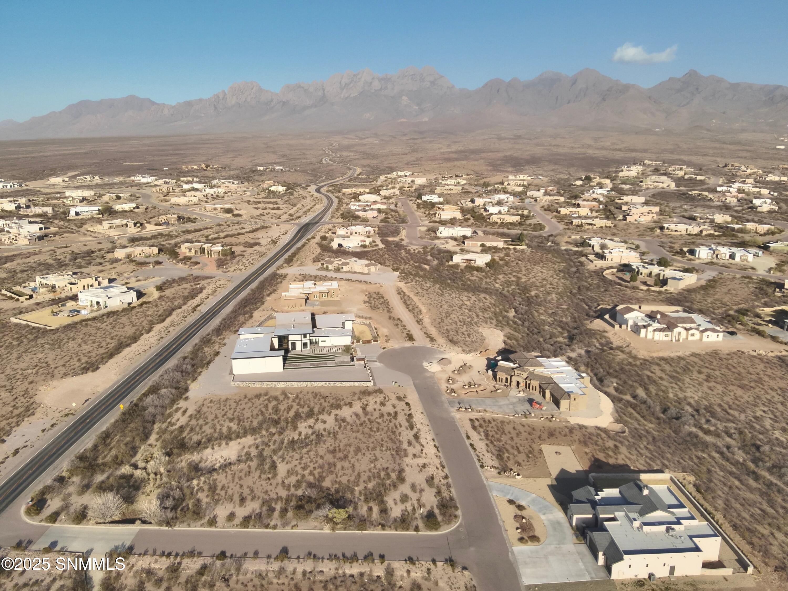 8671 Mystic Winds Court Property Photo 3
