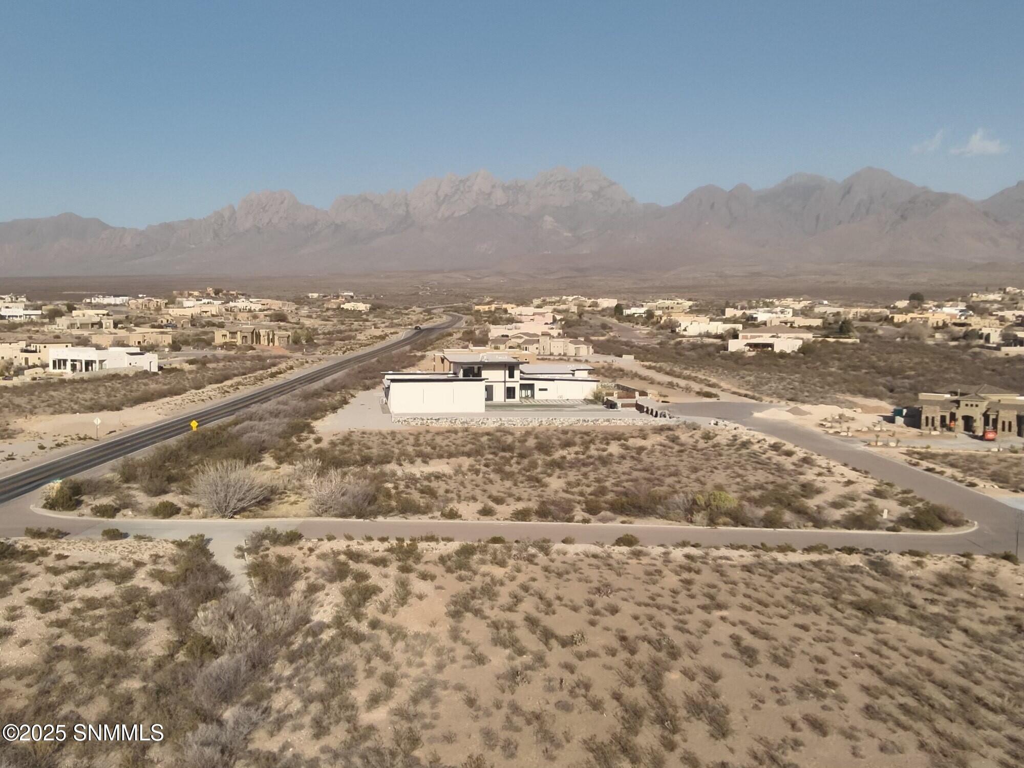 8671 Mystic Winds Court Property Photo 9