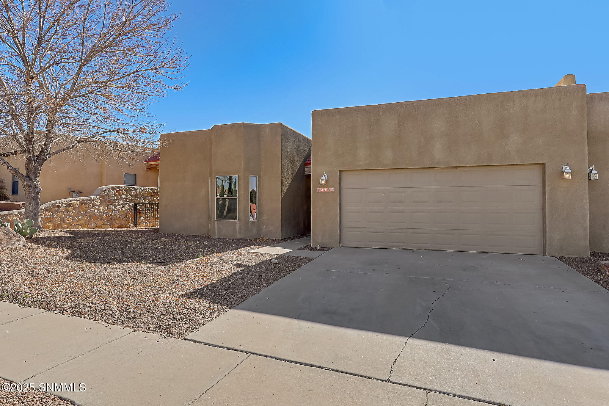2214 Dakota Drive A Property Photo 2