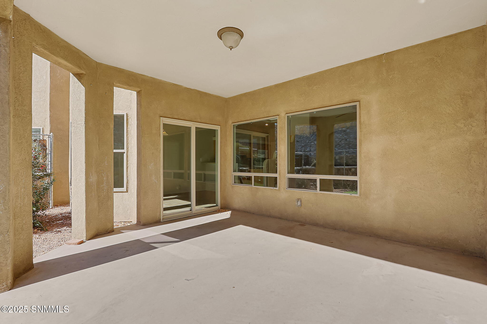2214 Dakota Drive A Property Photo 3
