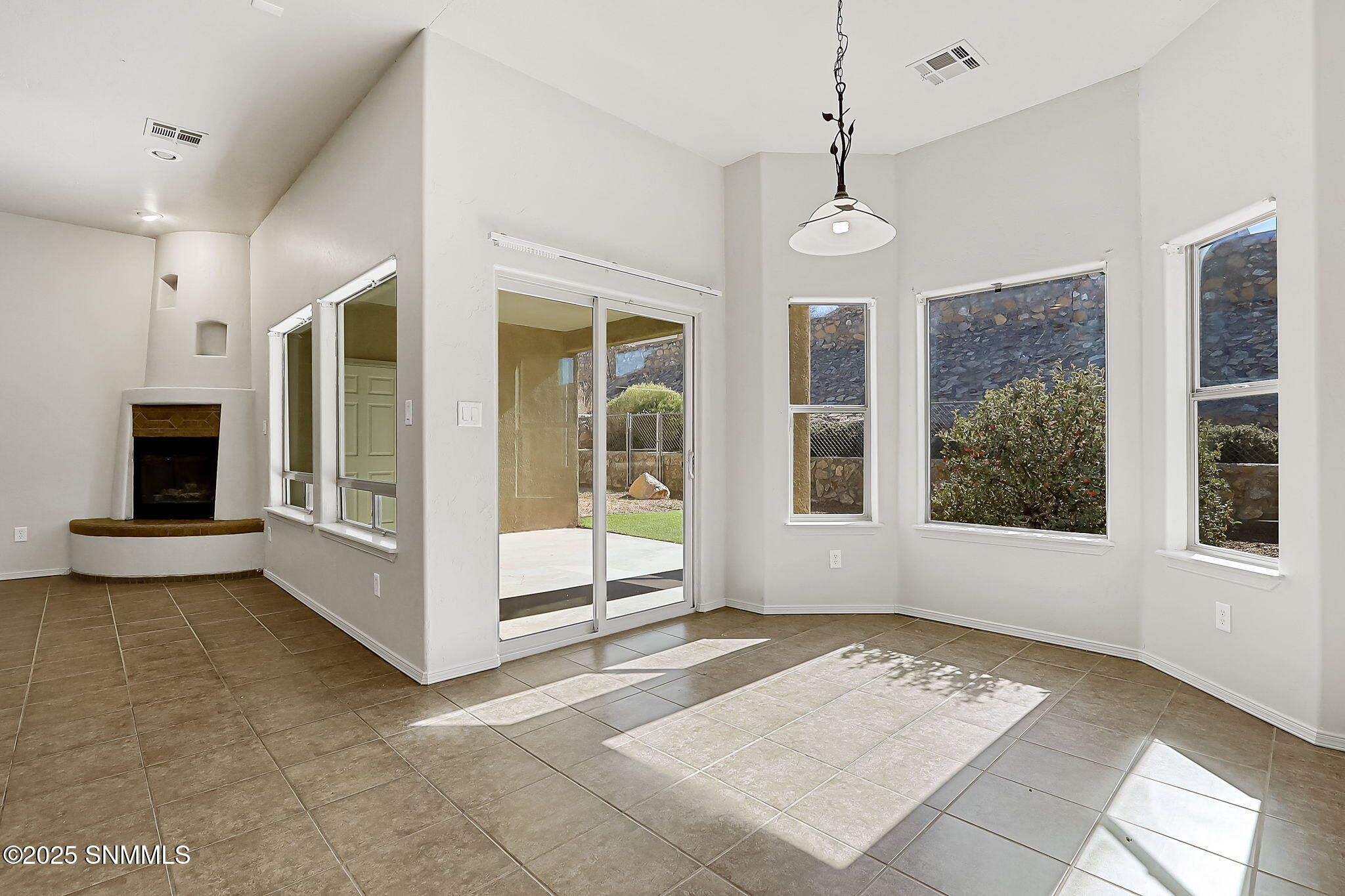 2214 Dakota Drive A Property Photo 10