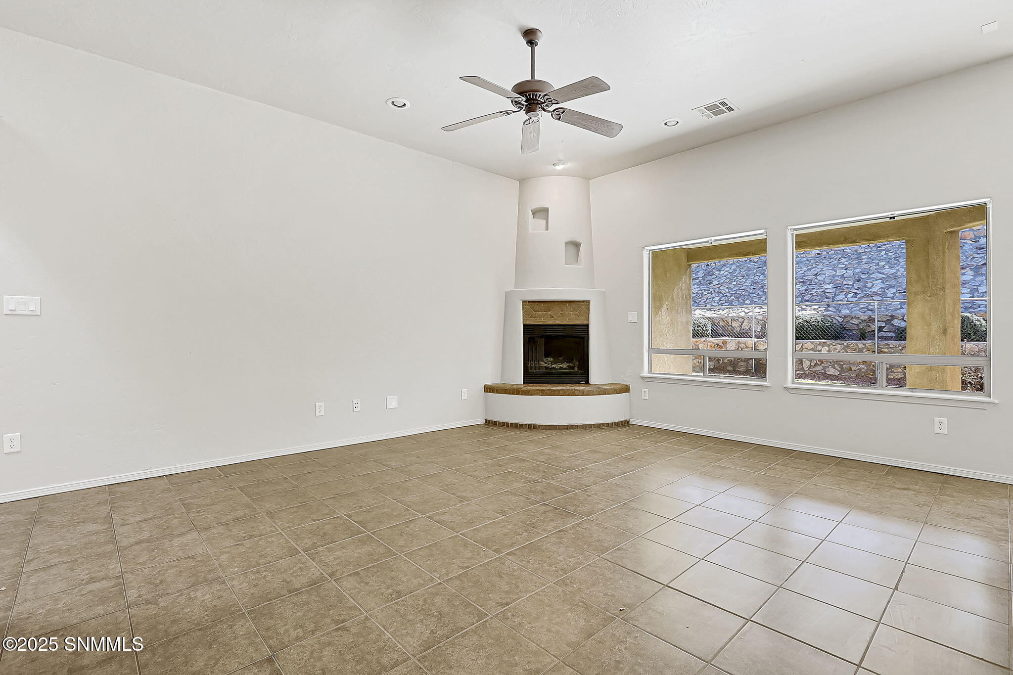 2214 Dakota Drive A Property Photo 16