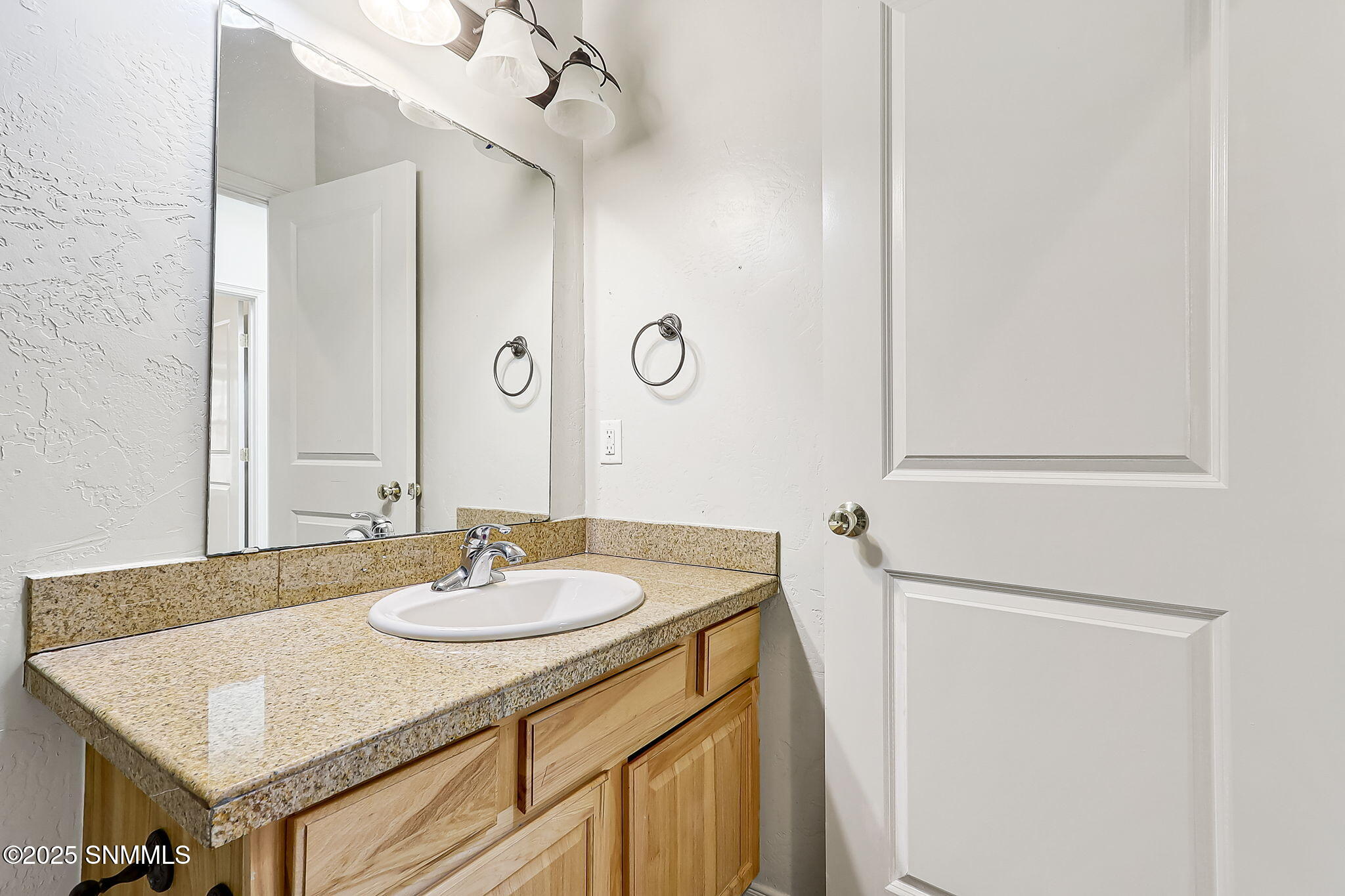 2214 Dakota Drive A Property Photo 18