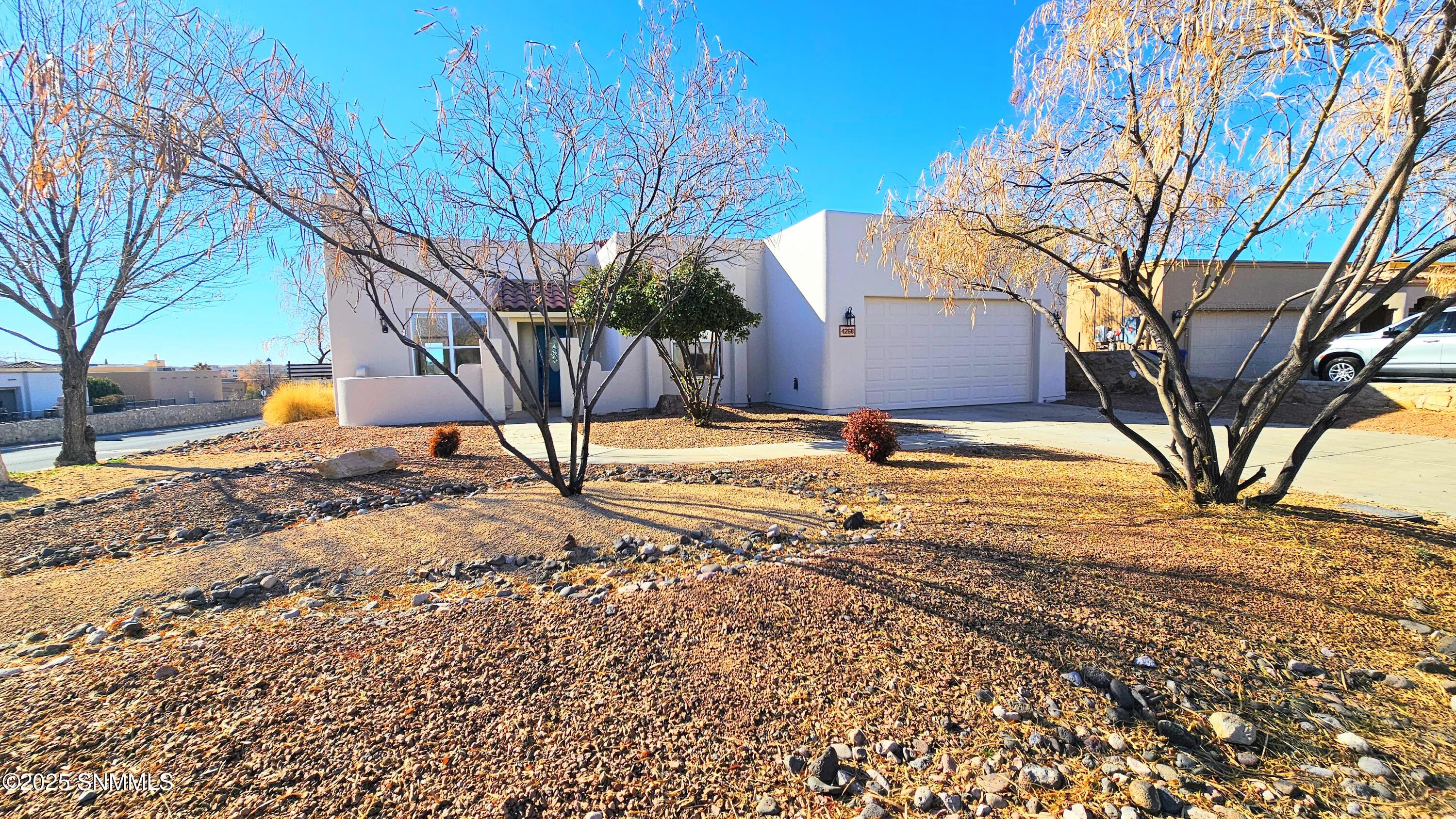 4268 Capistrano Avenue Property Photo 3