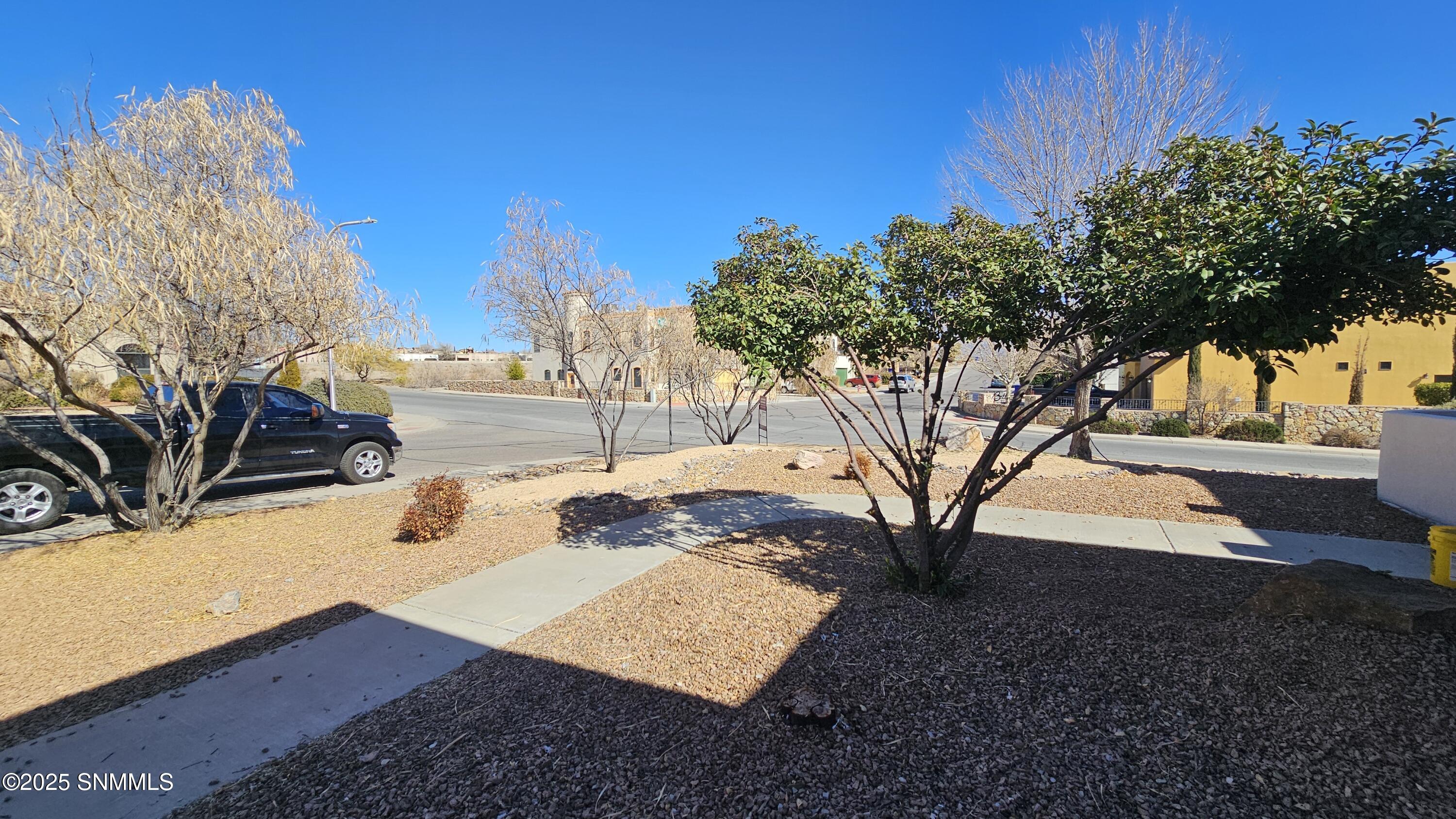 4268 Capistrano Avenue Property Photo 5