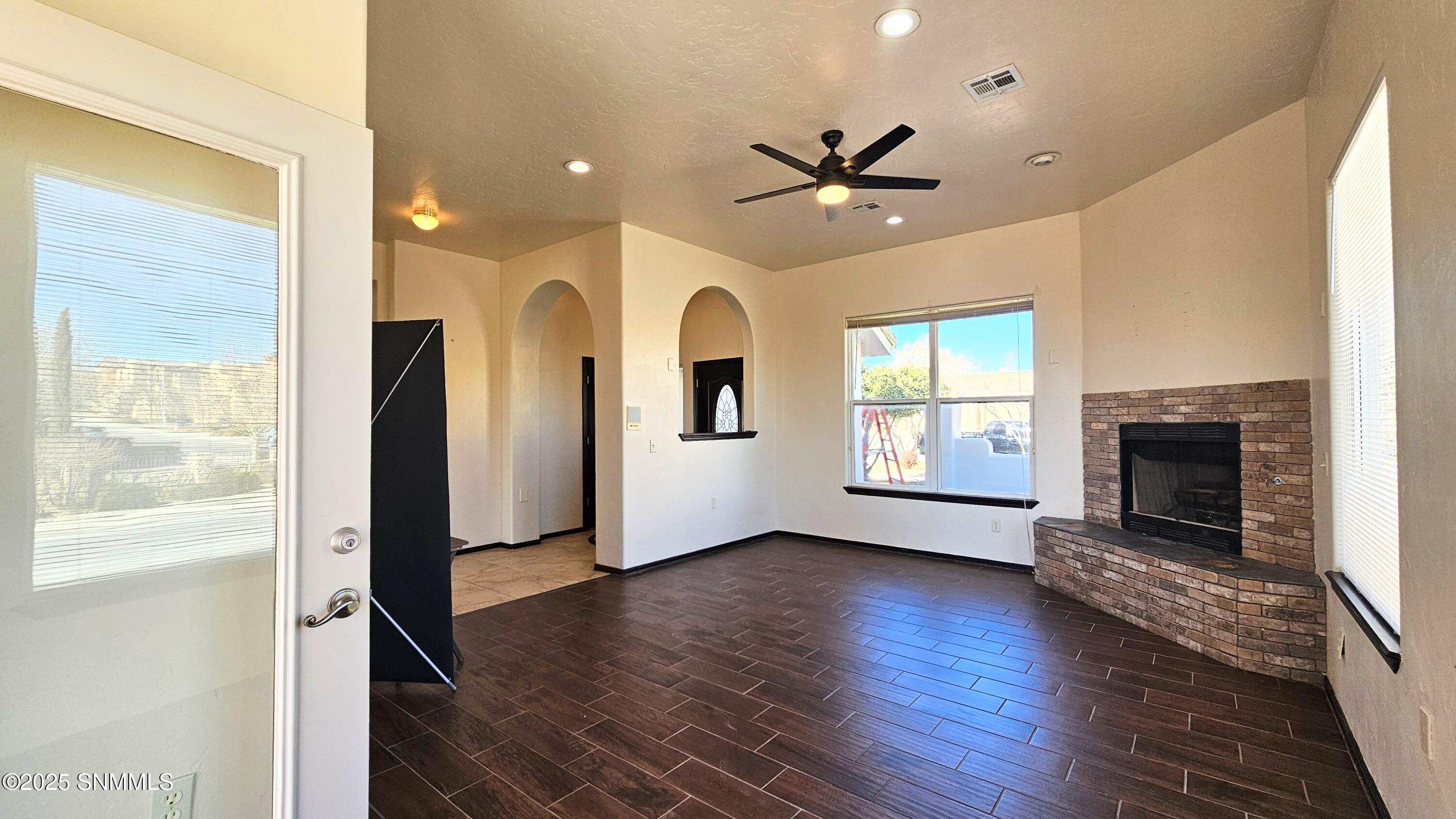 4268 Capistrano Avenue Property Photo 10