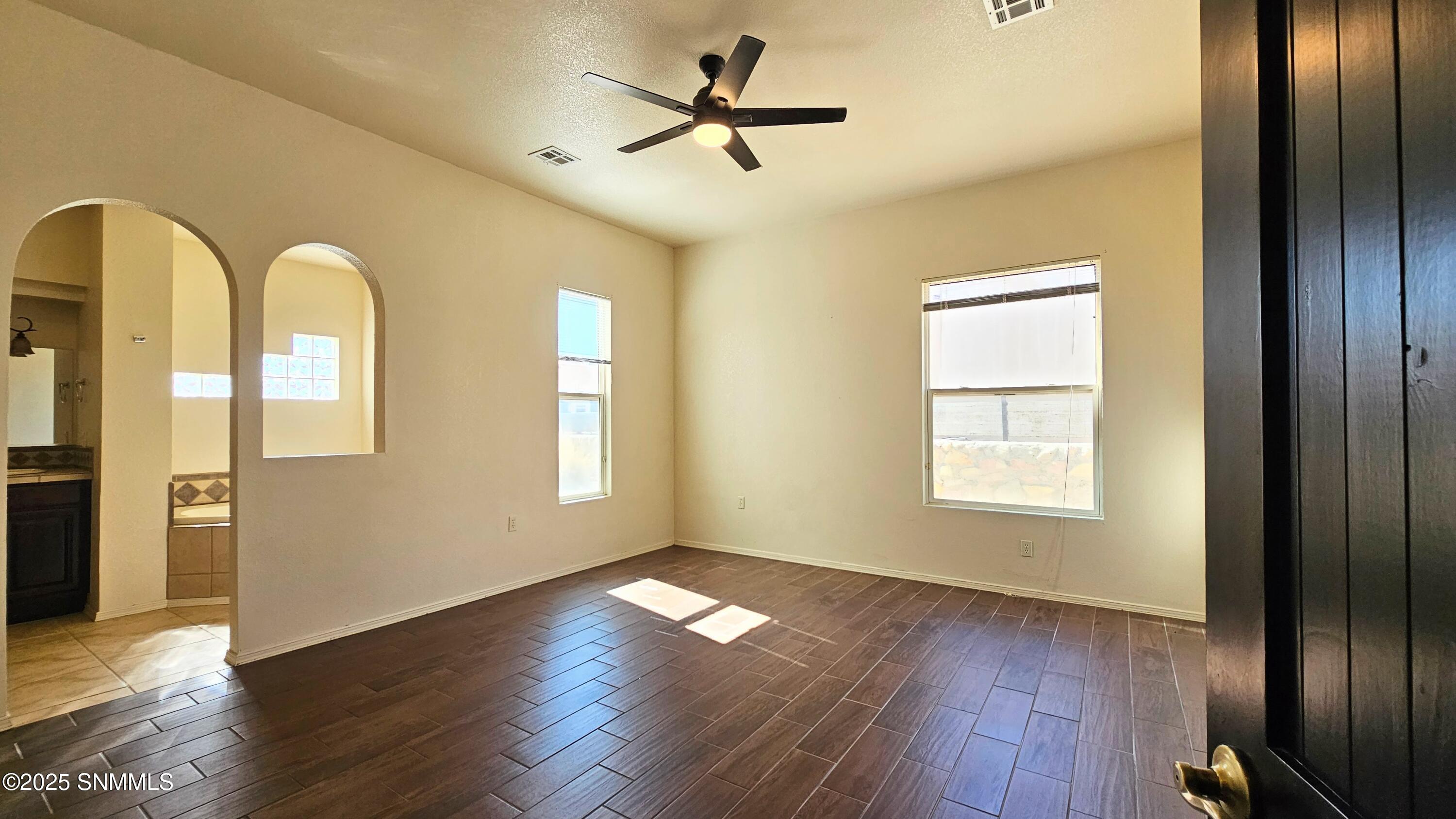 4268 Capistrano Avenue Property Photo 18