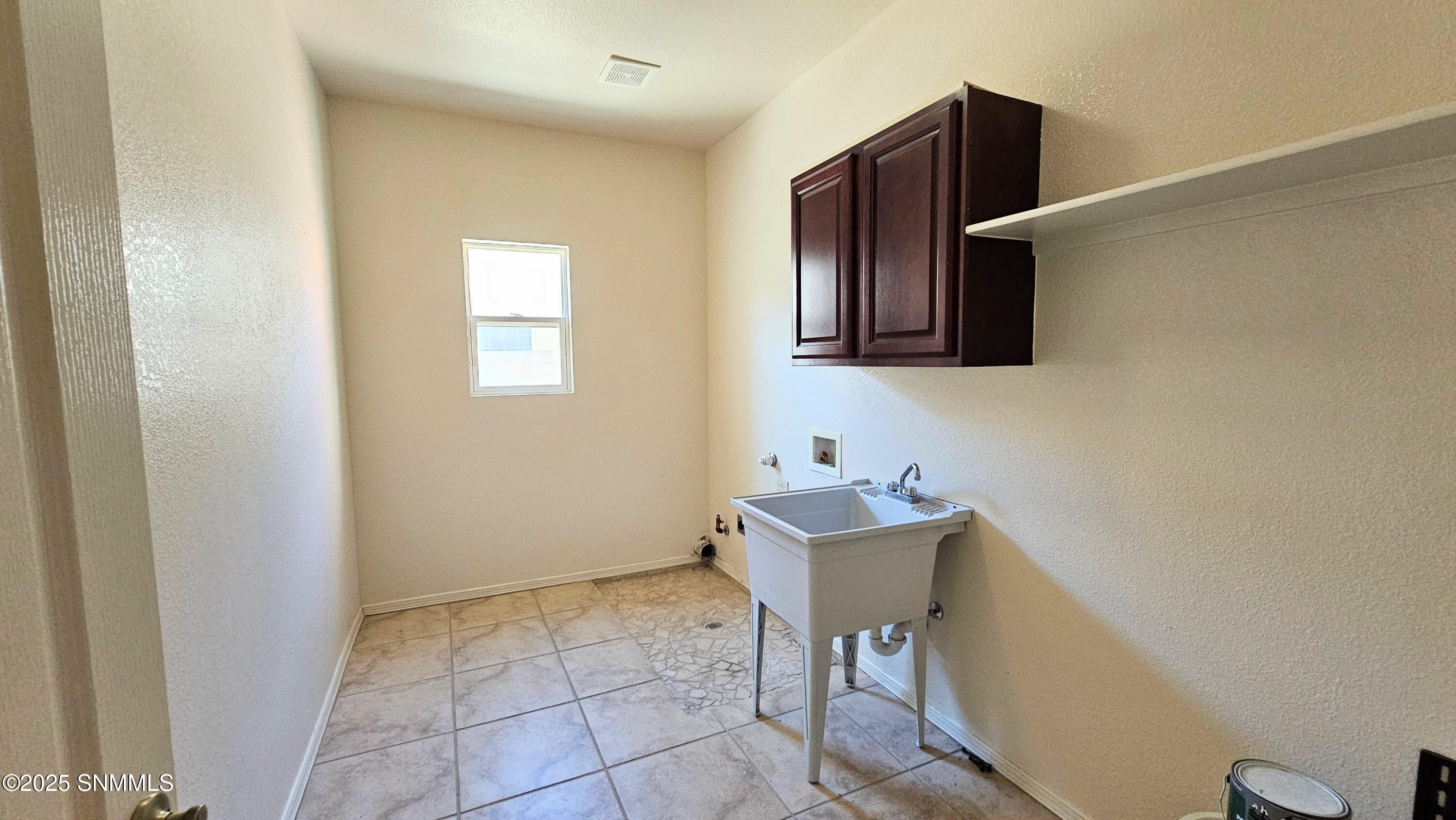 4268 Capistrano Avenue Property Photo 34