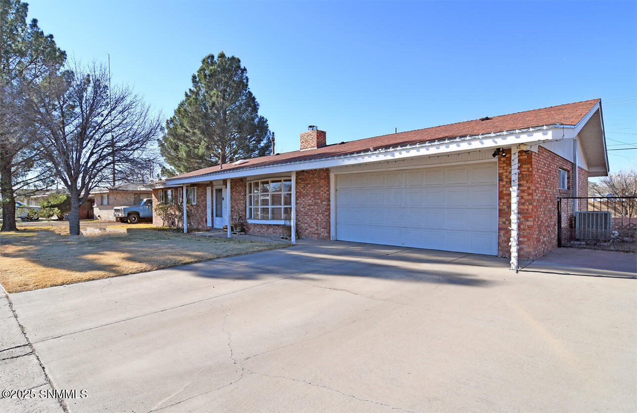 1020 Calle Del Sol Property Photo 3