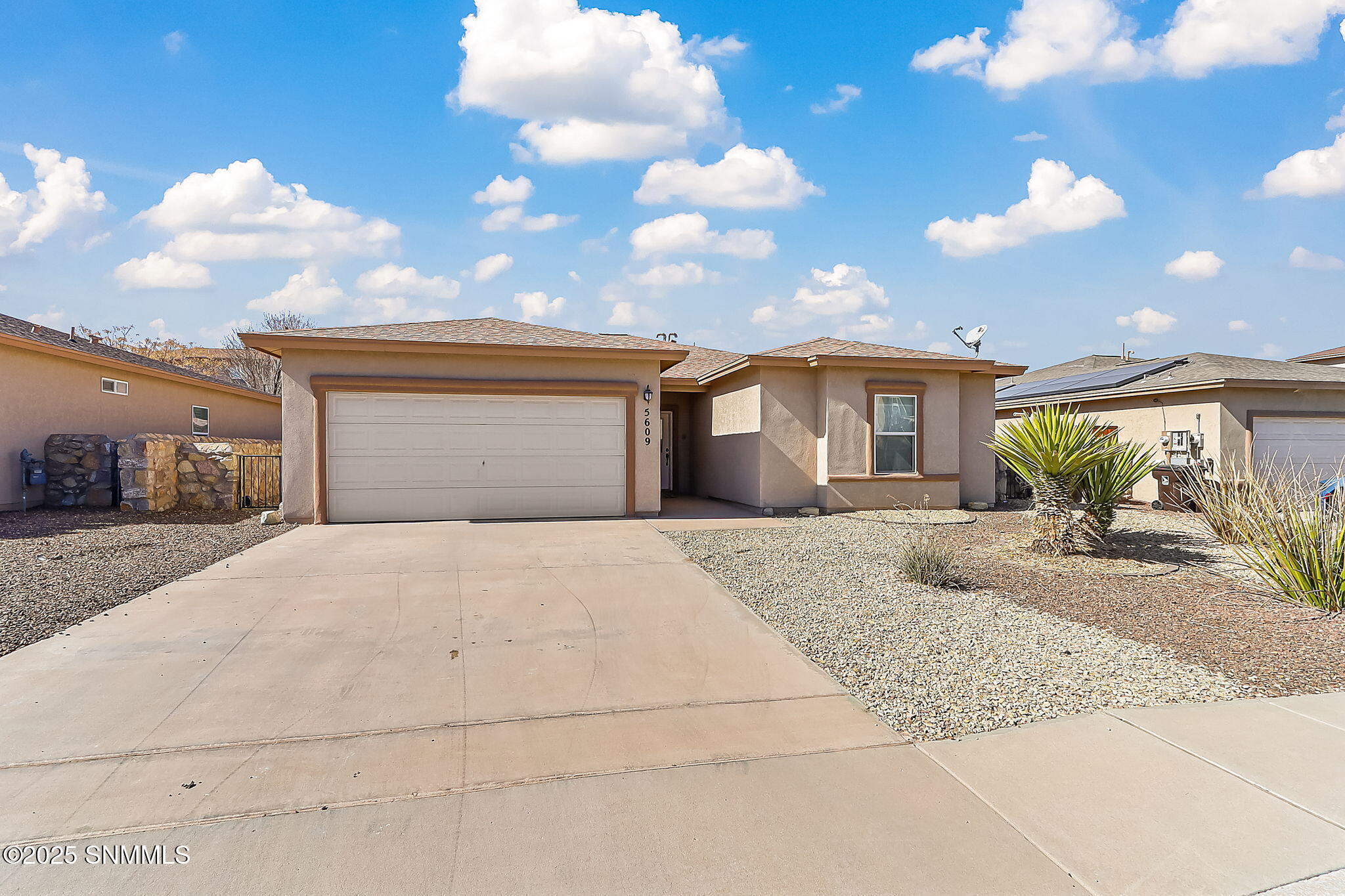 5609 Wales Drive Property Photo 5