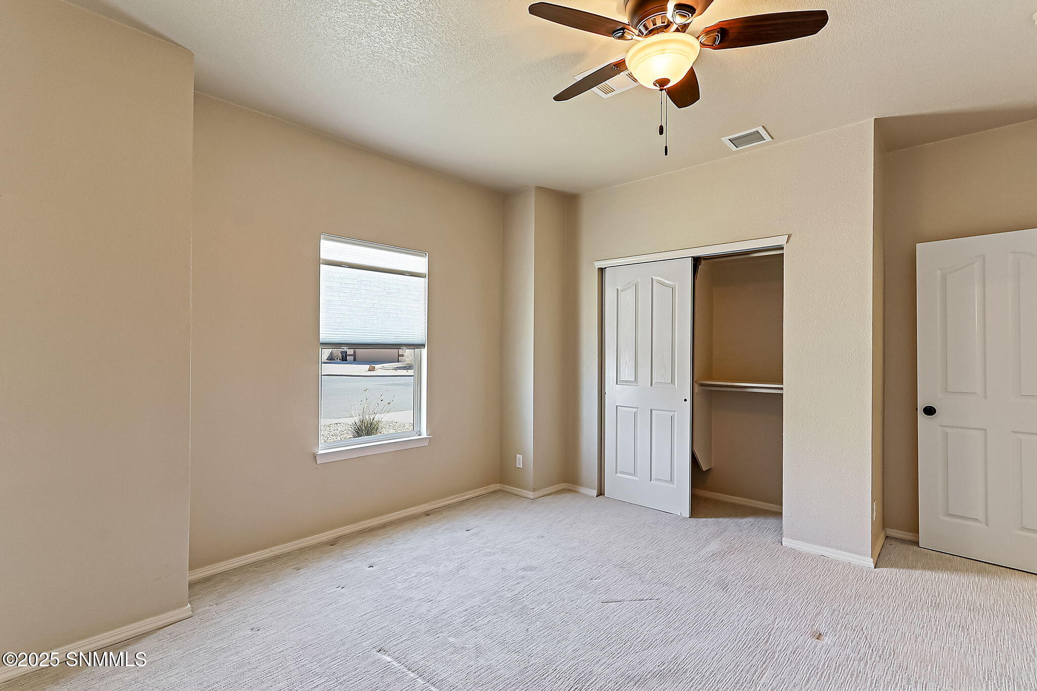 5609 Wales Drive Property Photo 22