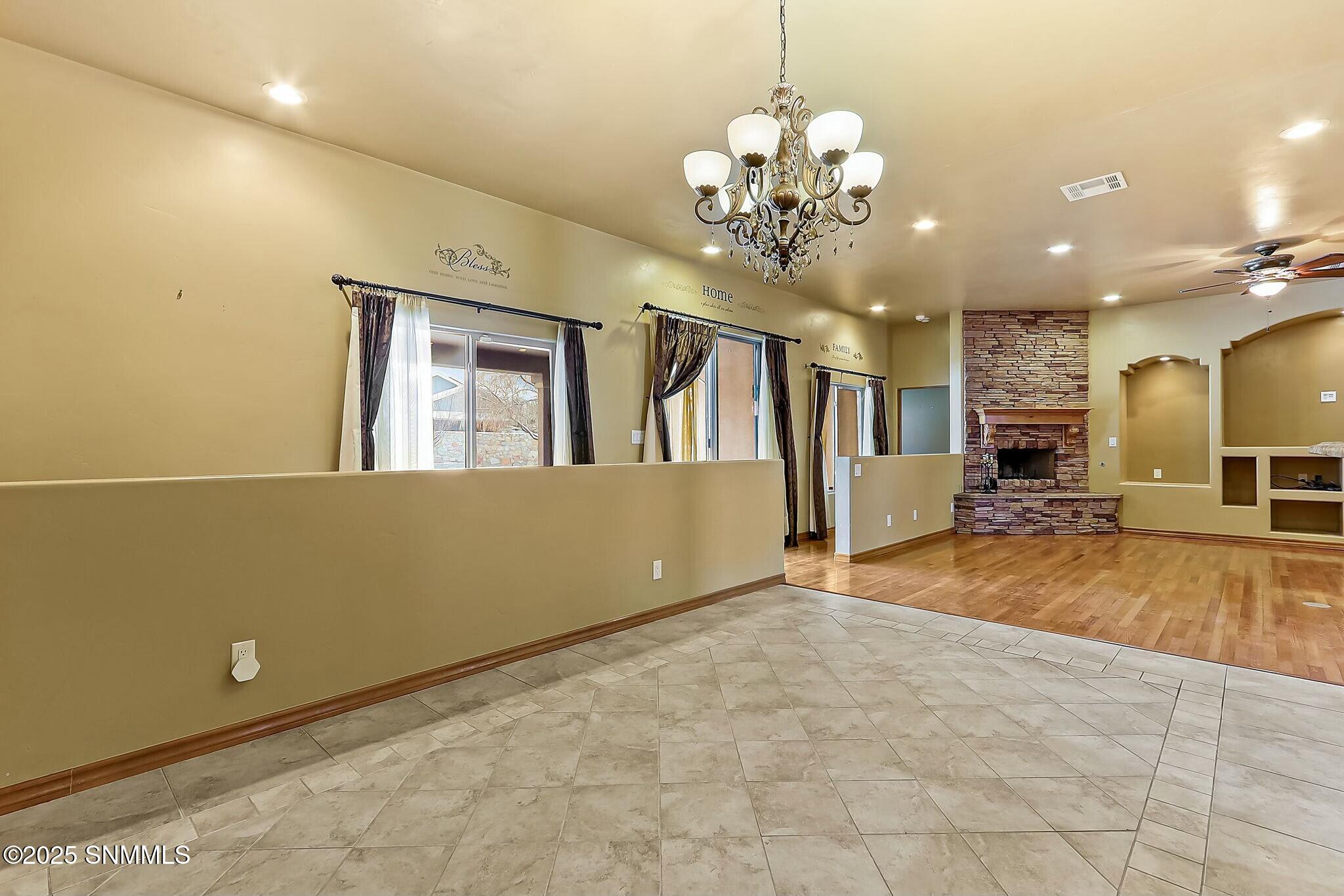4550 Mesa Rico Drive Property Photo 24