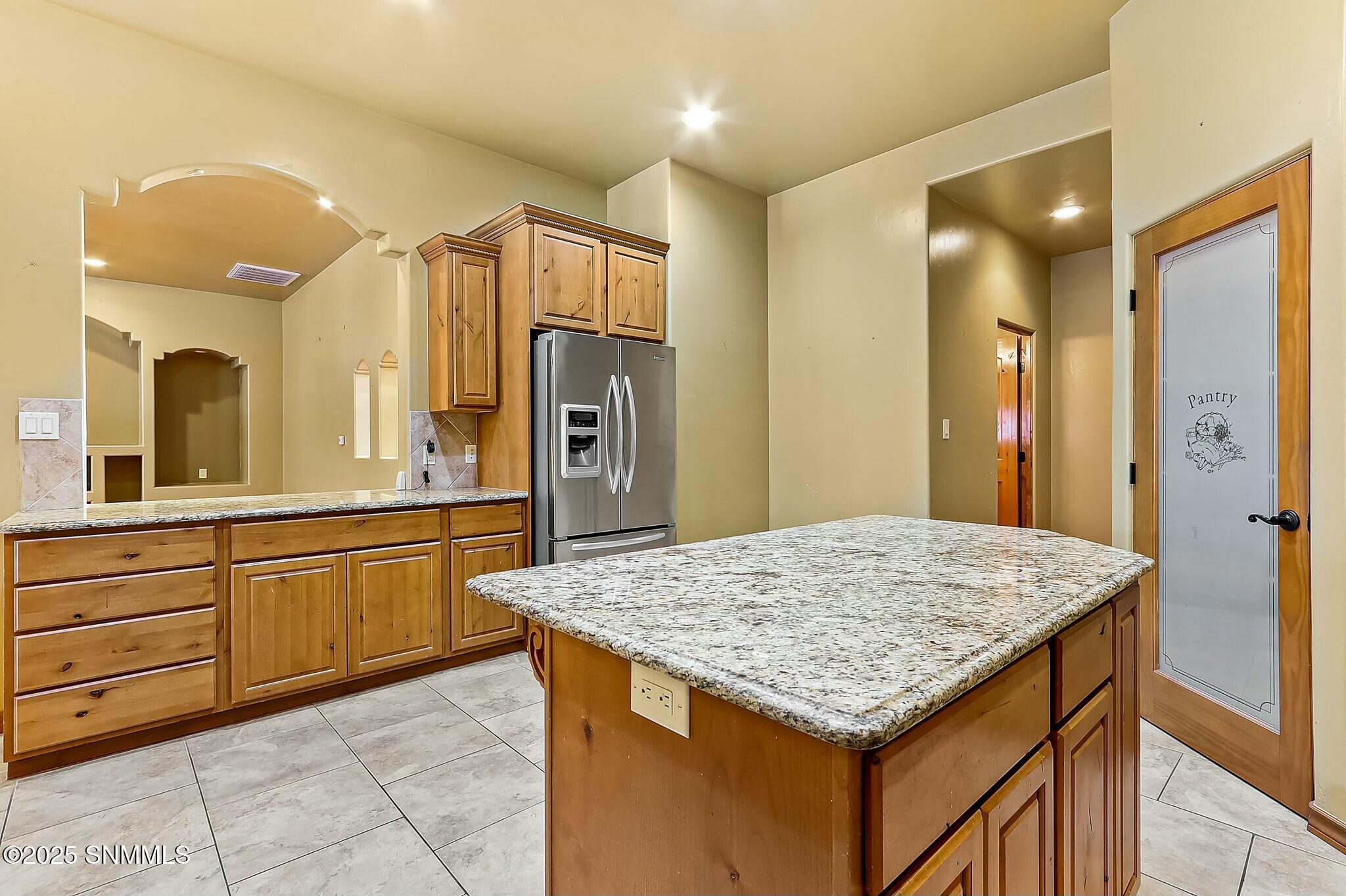 4550 Mesa Rico Drive Property Photo 27