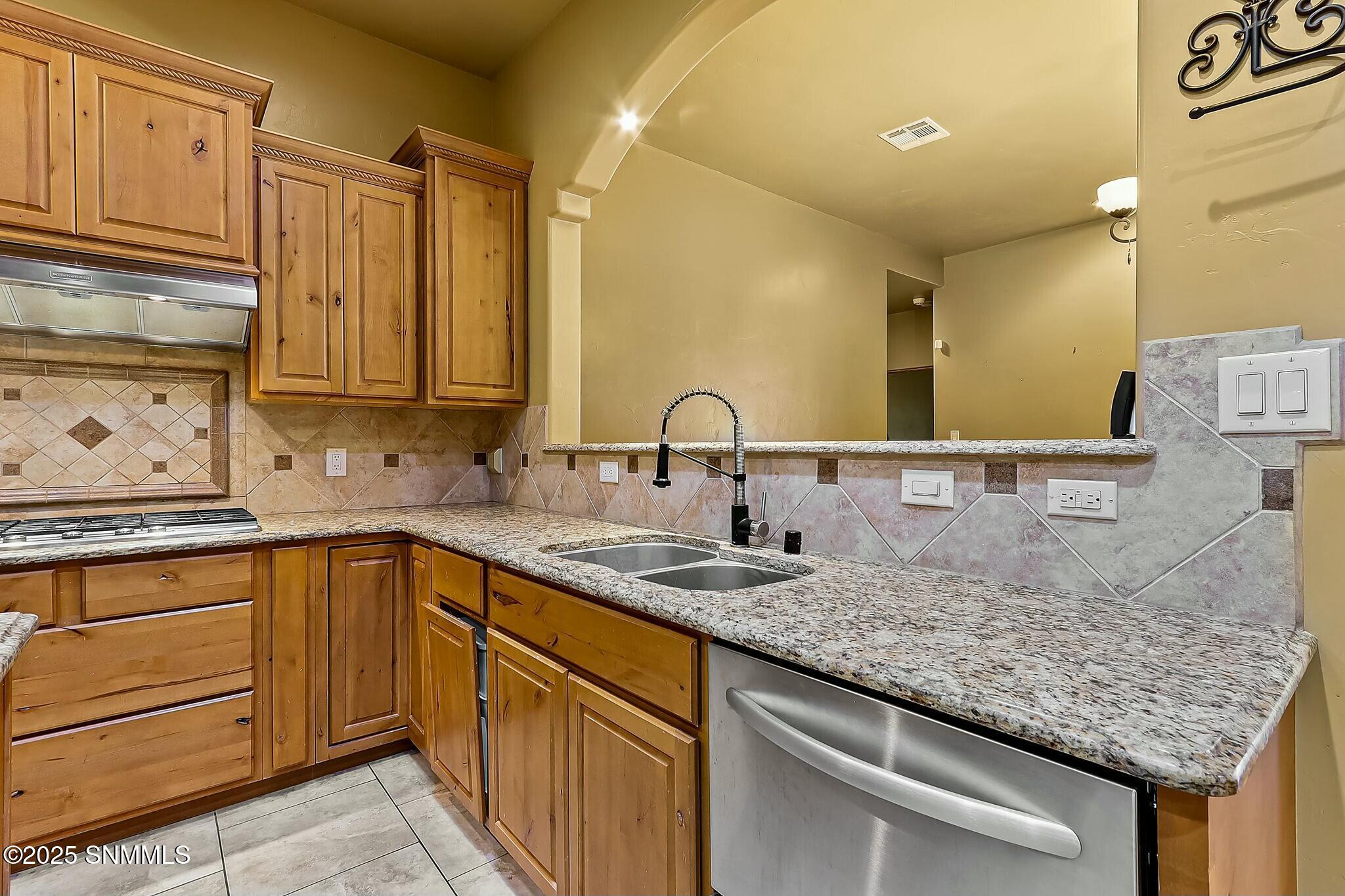 4550 Mesa Rico Drive Property Photo 29